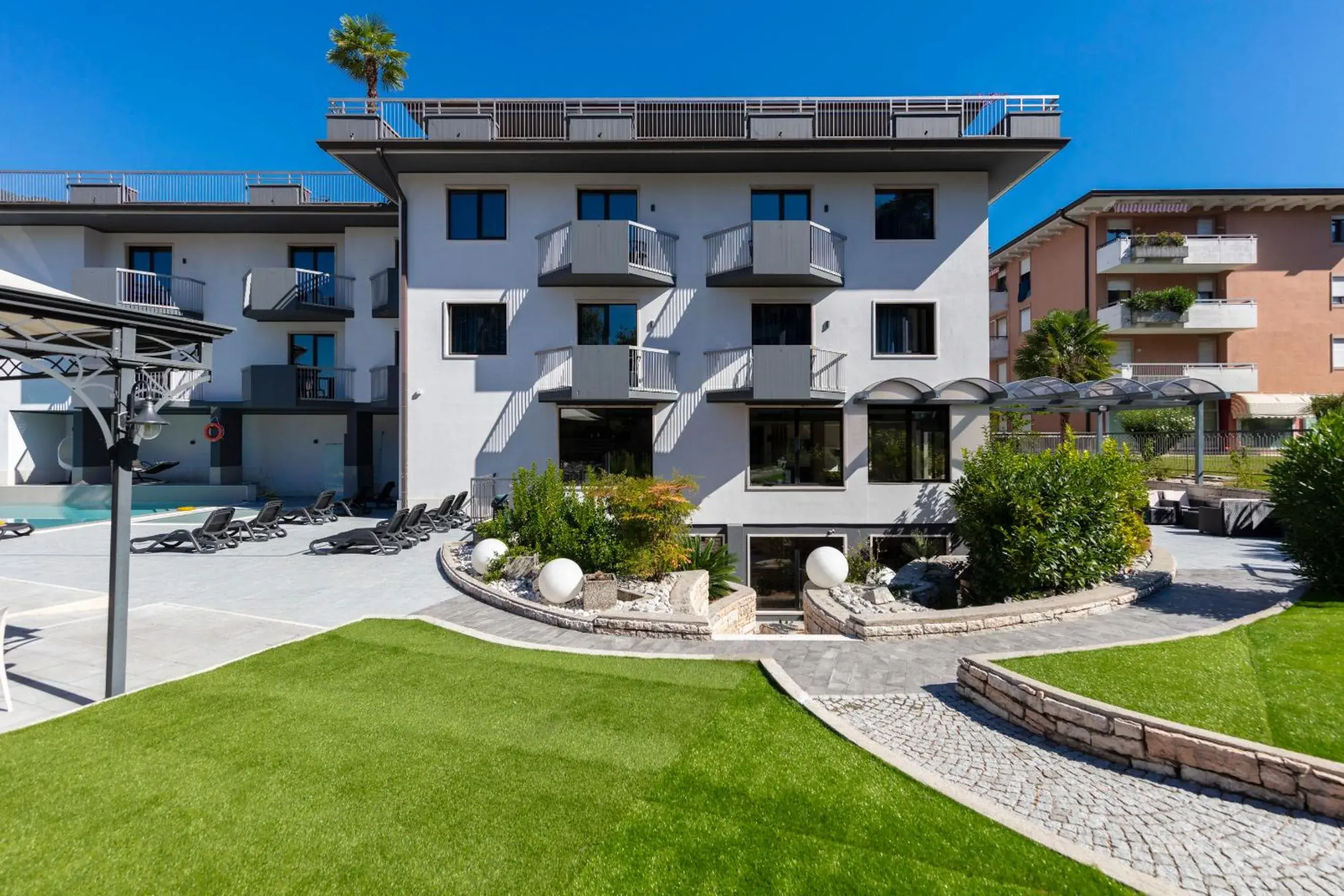 Facade/entrance, Property Building in Arco Smart Hotel