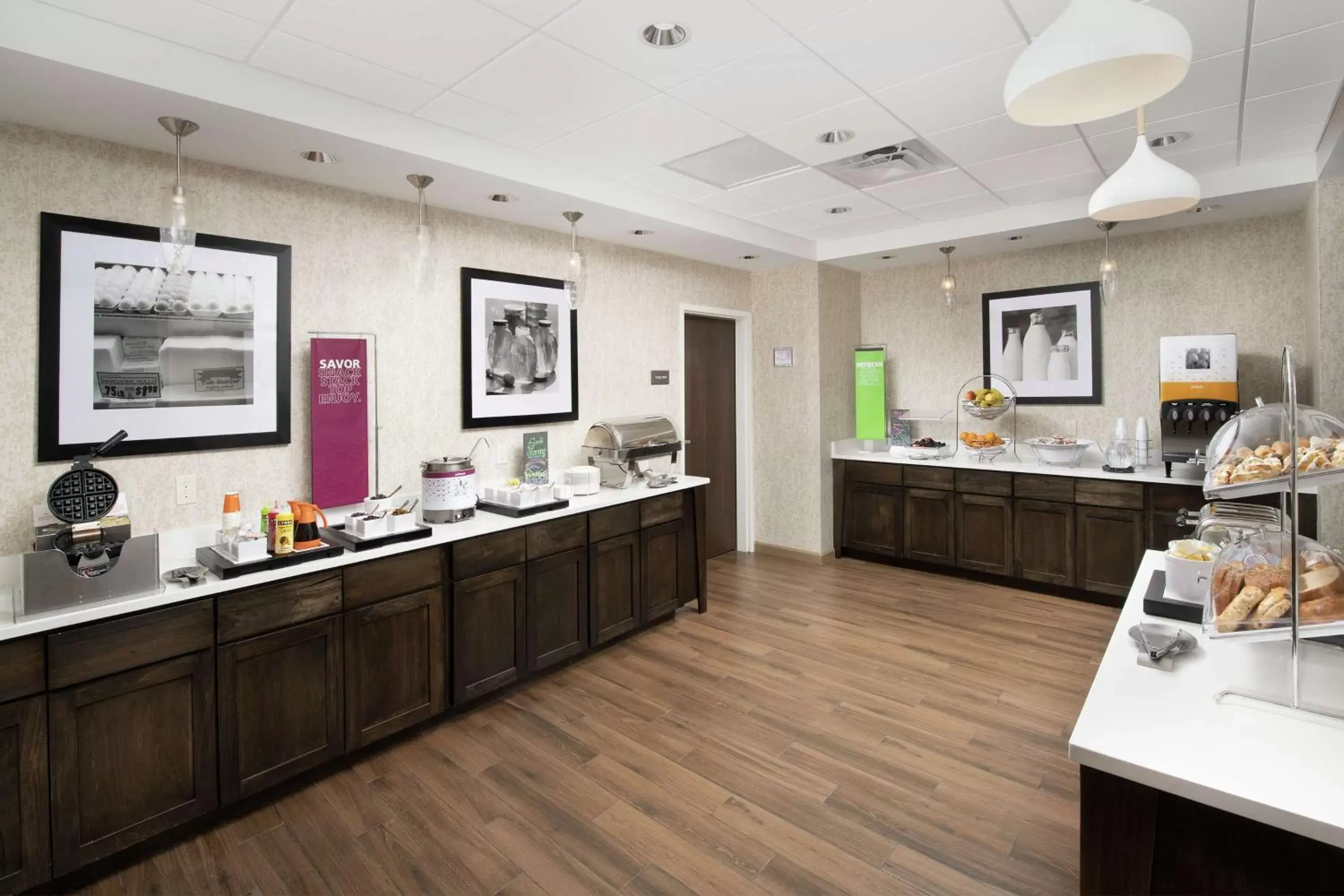 Breakfast, Restaurant/Places to Eat in Hampton Inn Denver Tech Center South