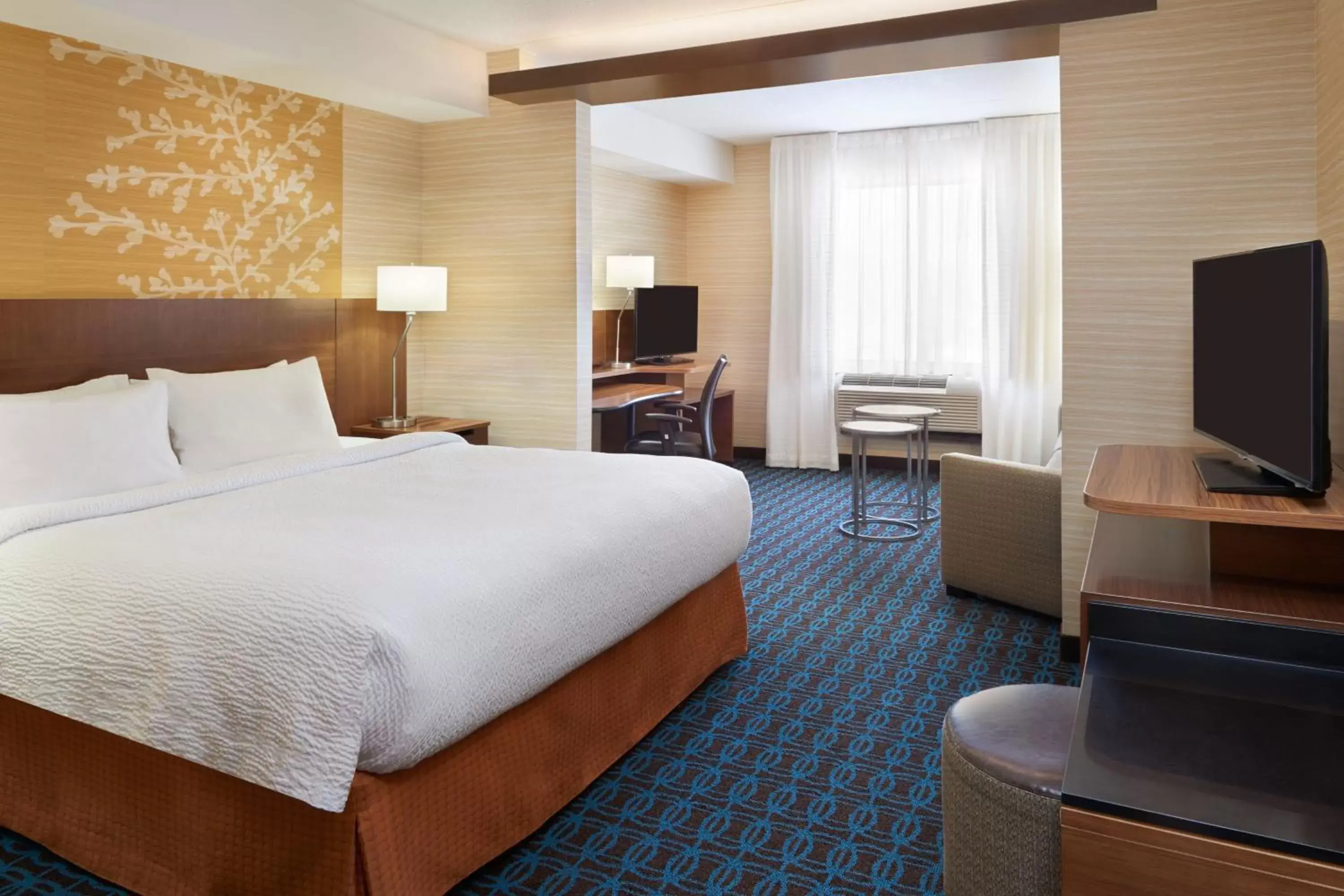 Bedroom, Bed in Fairfield Inn & Suites by Marriott Barrie