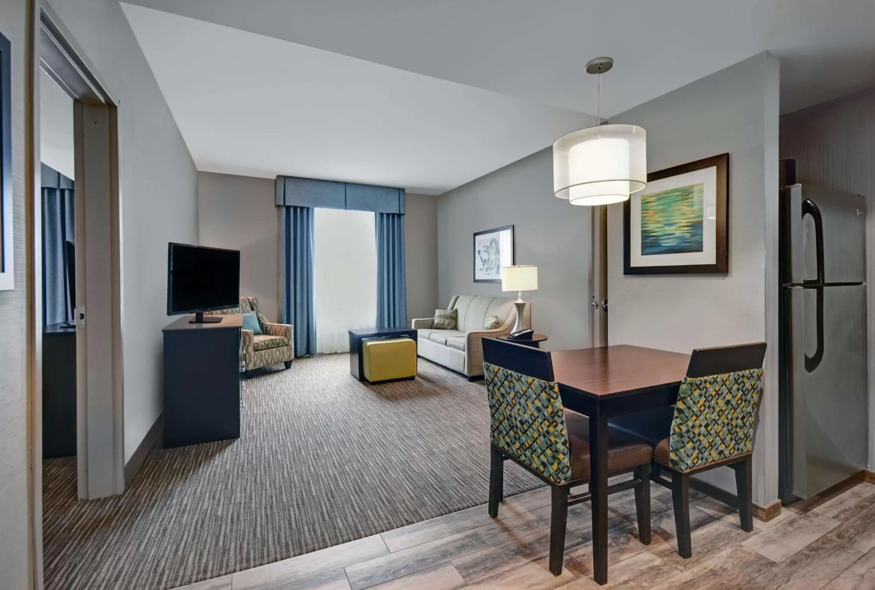 Living room, Seating Area in Homewood Suites by Hilton Hamilton, NJ