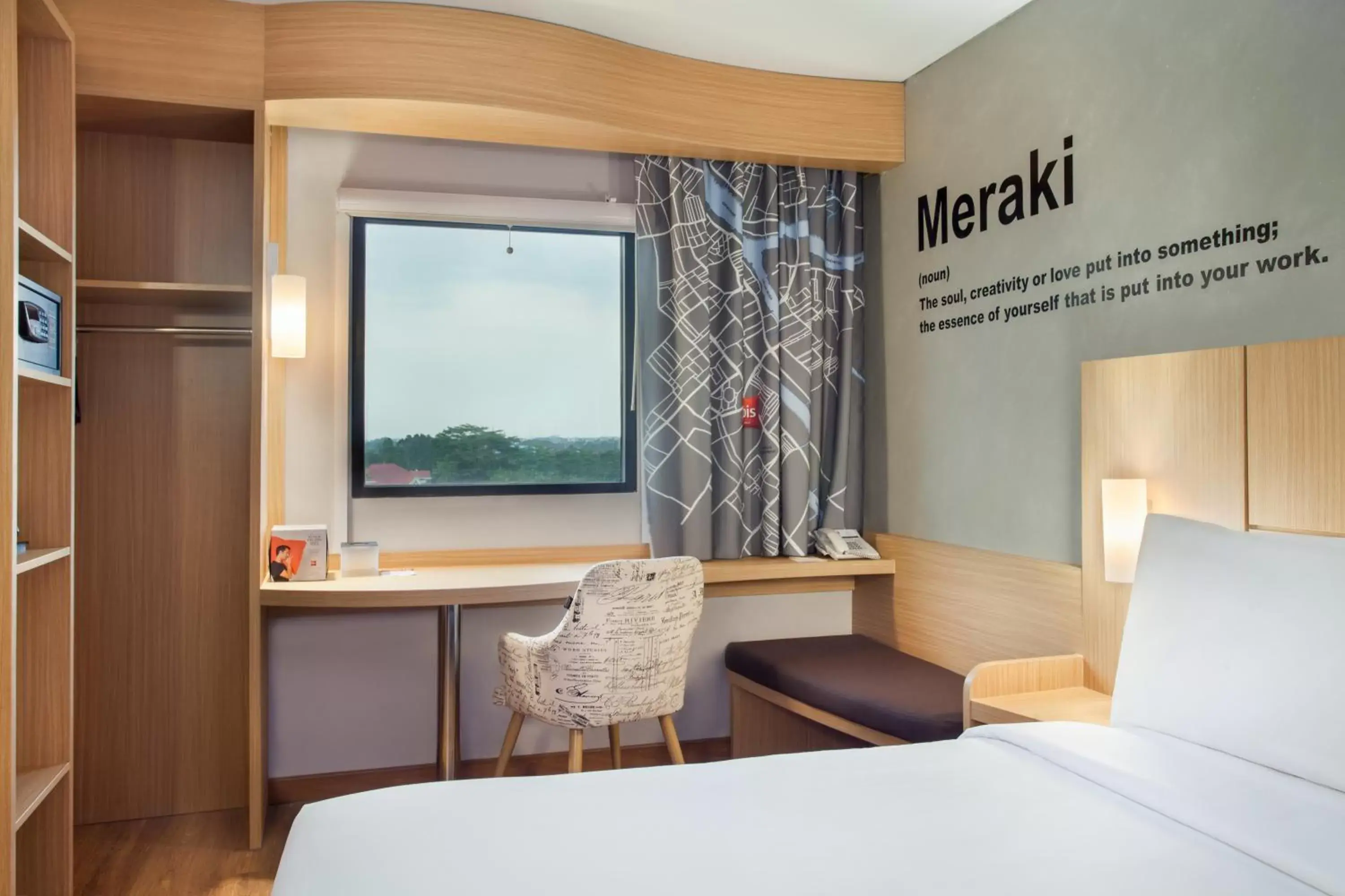 Bed in ibis Pontianak City Center