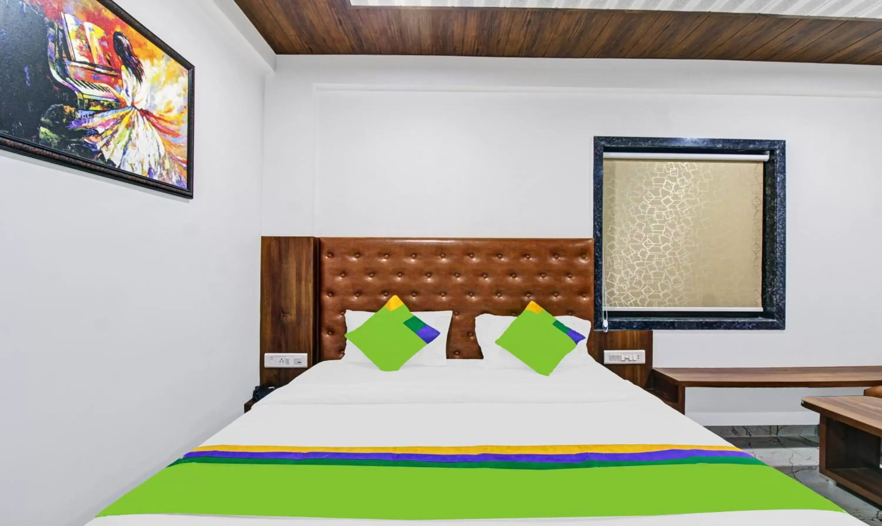 Bedroom, Bed in Treebo Hotel Rk Inn, Railway Station Bedroom, Bed in Treebo Hotel Rk Inn, Railway Station