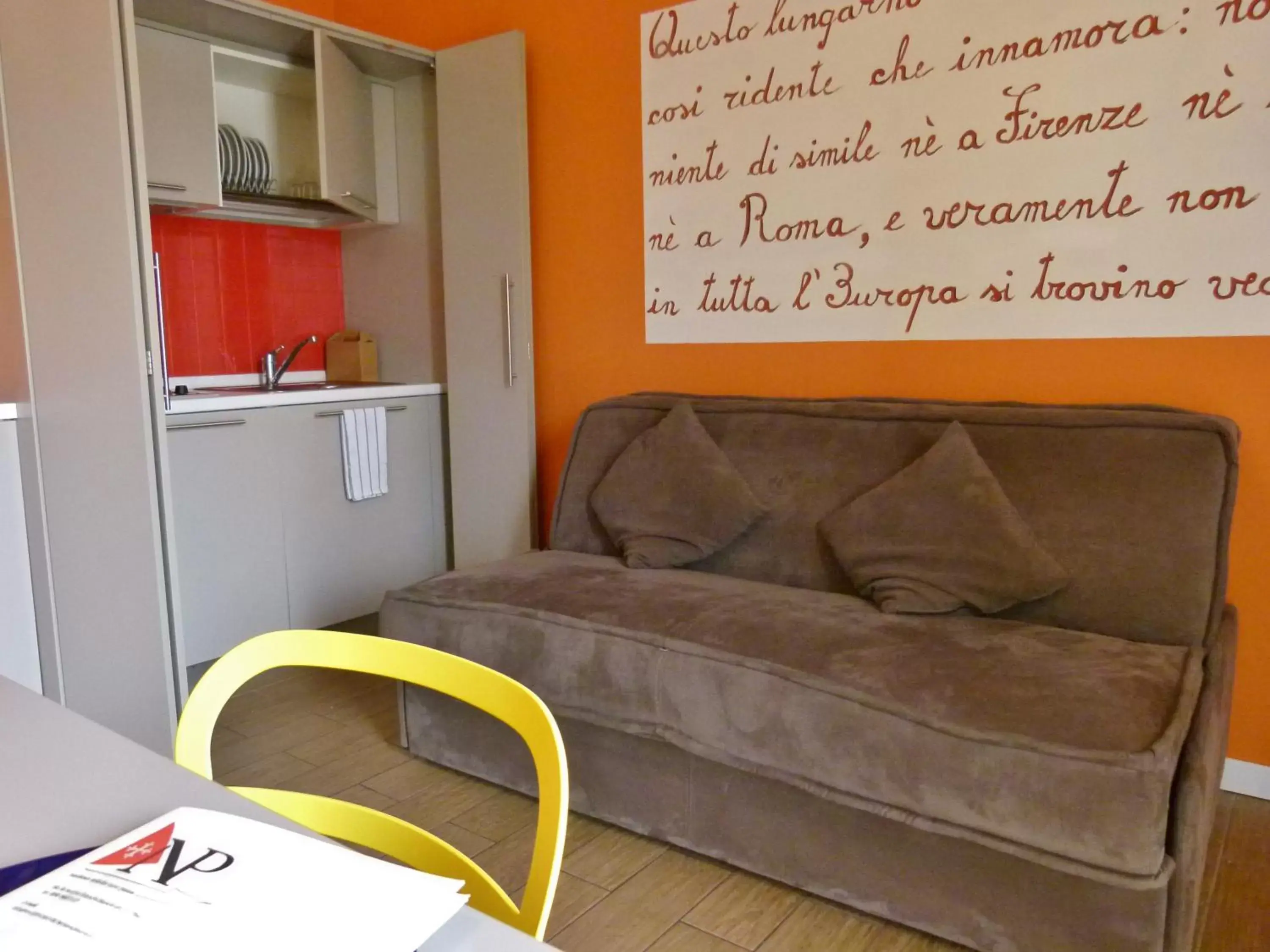 Kitchen or kitchenette, Seating Area in Vele Storiche Pisane