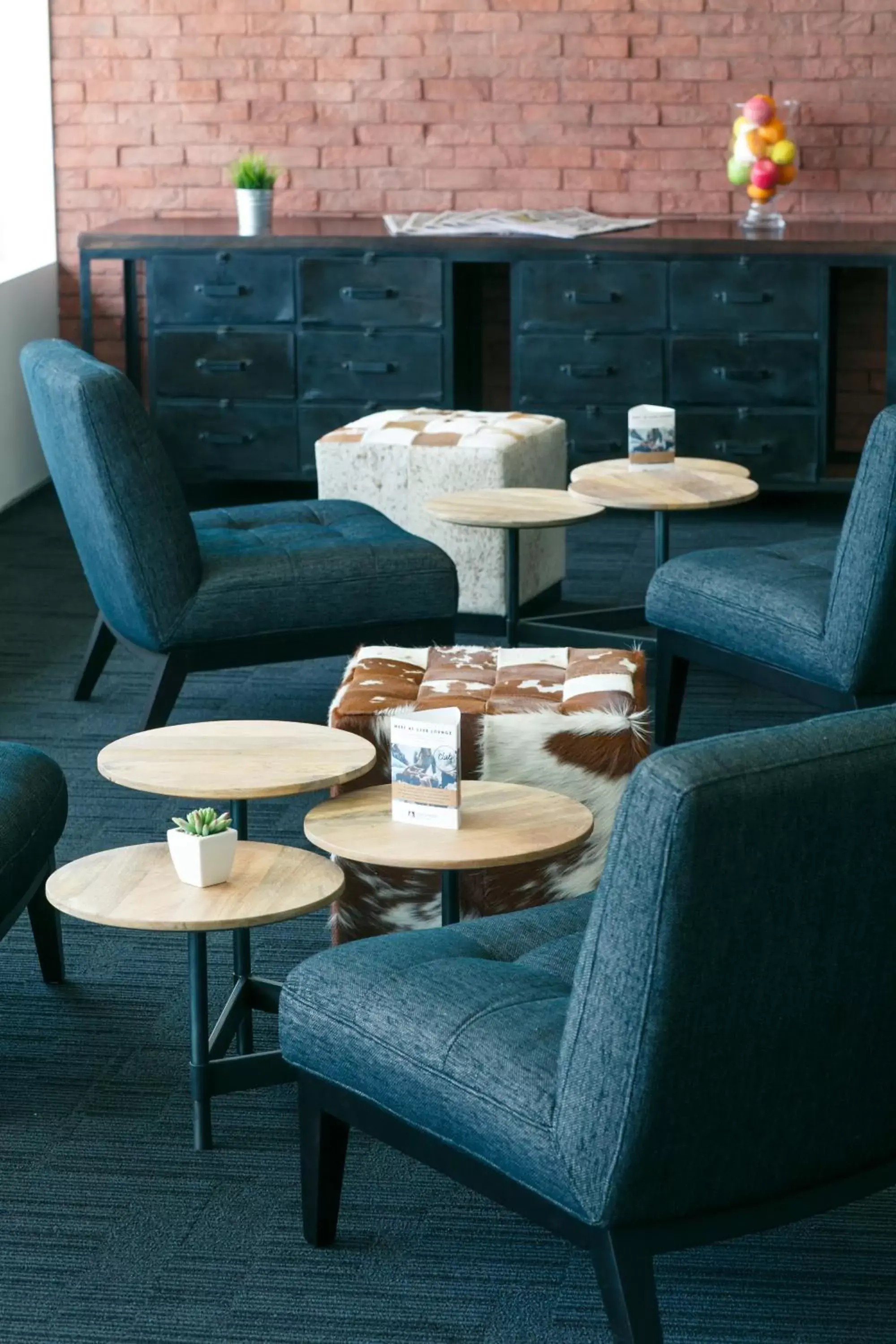 Lounge or bar, Seating Area in Alpha Hotel Eastern Creek