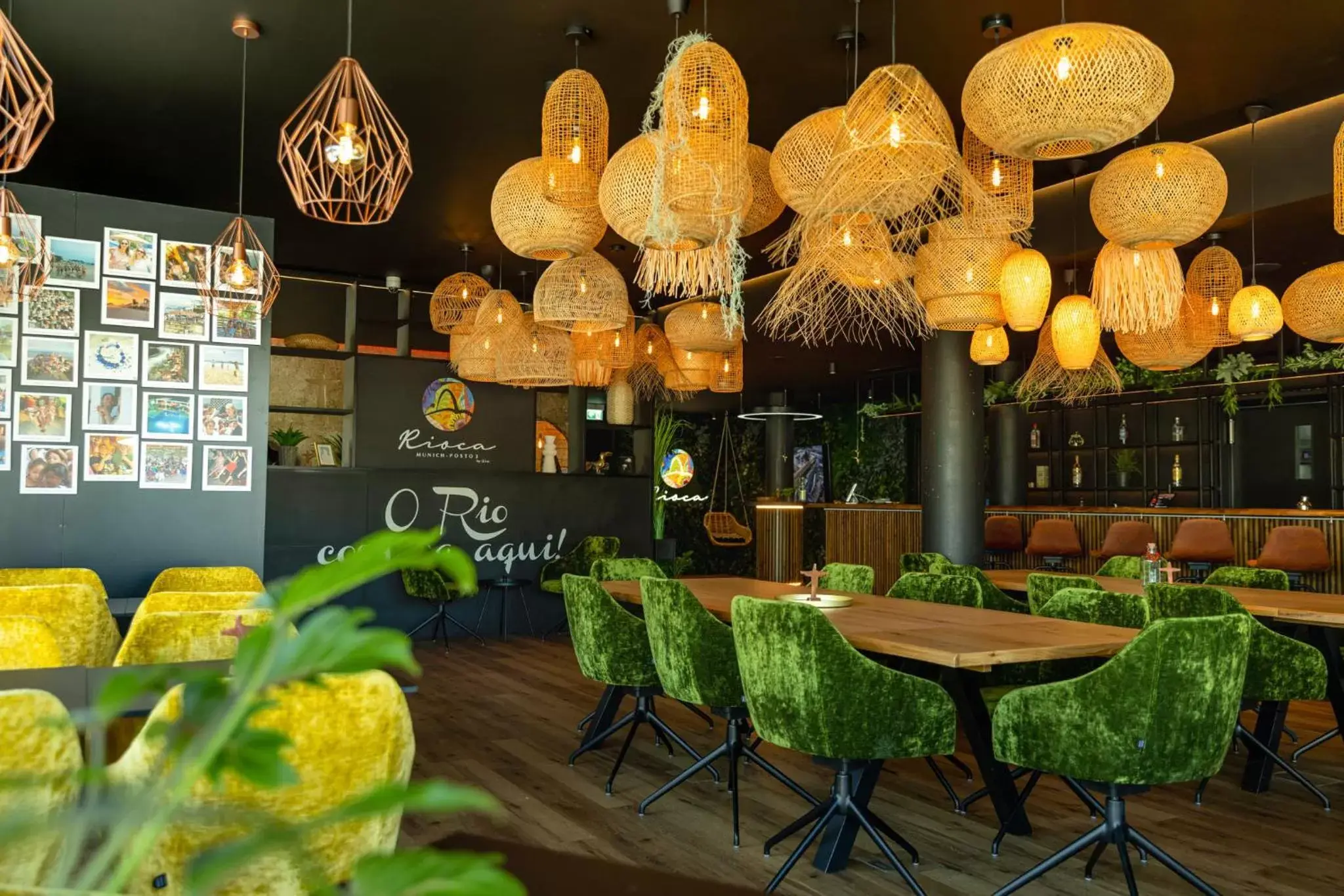 Lounge or bar in Rioca Munich Posto 3 Lounge or bar in Rioca Munich Posto 3