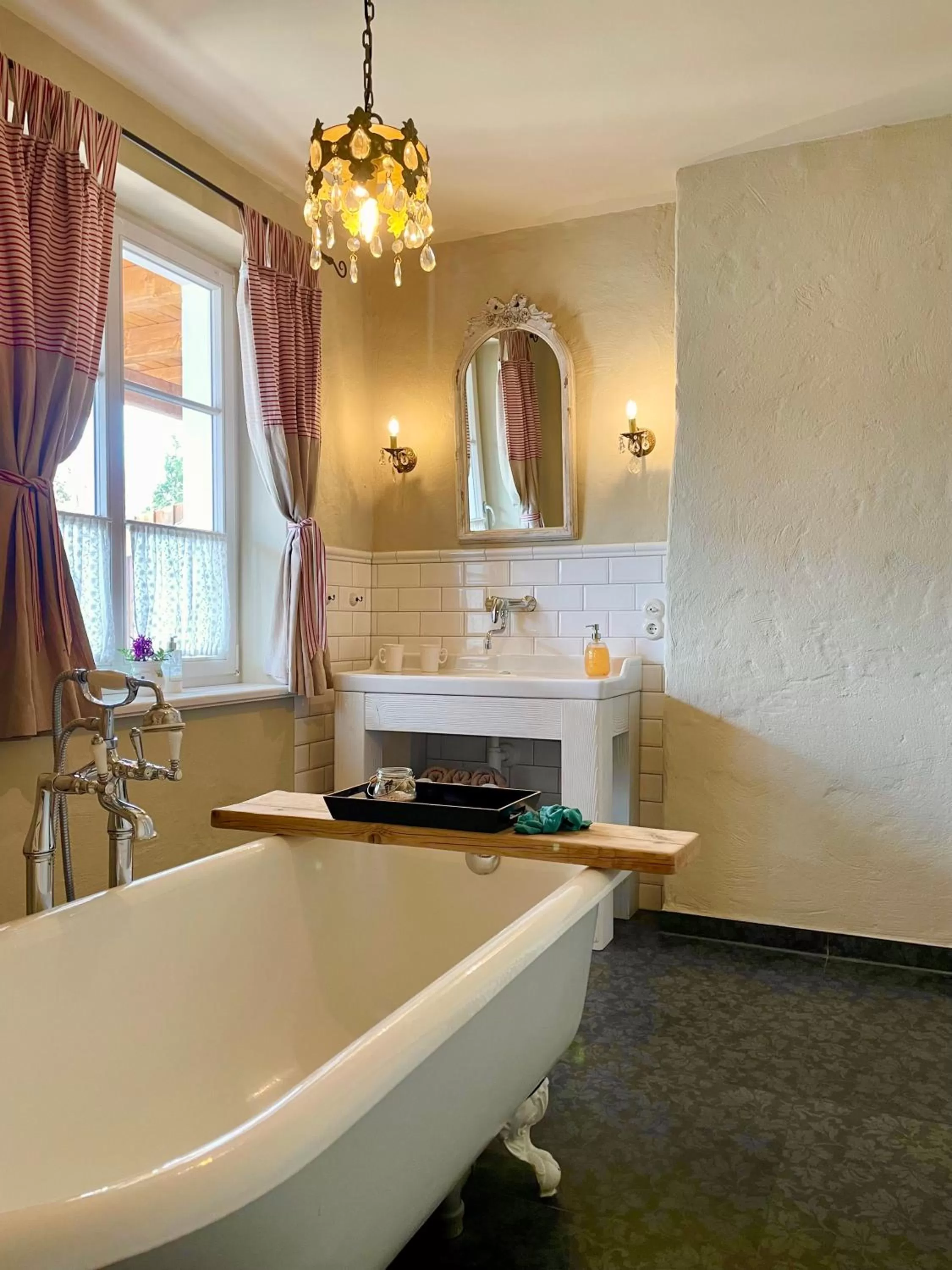 Bathroom in Weißt Du noch - Gästehäuser & Suiten