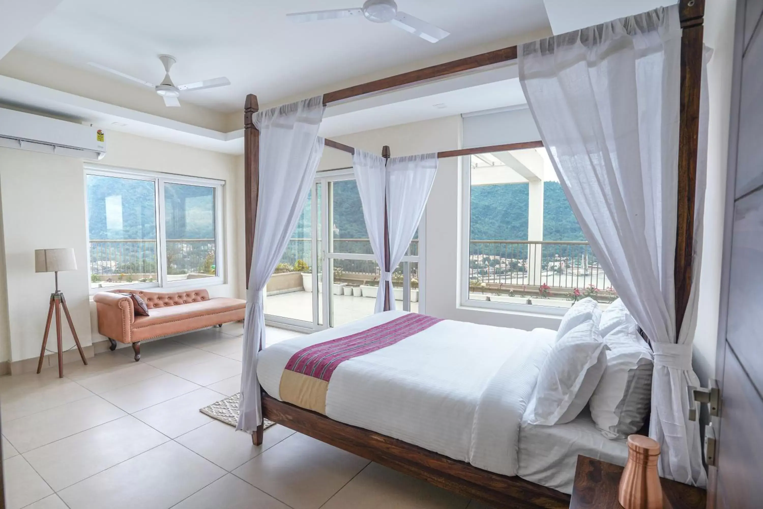 View (from property/room), Bed in Golden Healing Journeys Homestay View (from property/room), Bed in Golden Healing Journeys Homestay