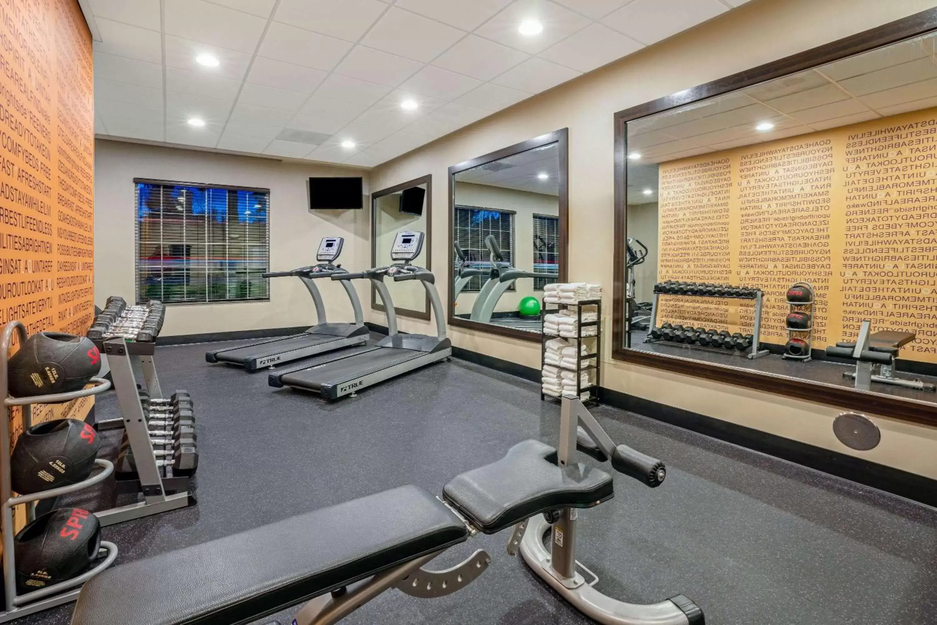 Fitness centre/facilities, Fitness Center/Facilities in La Quinta by Wyndham Tumwater - Olympia