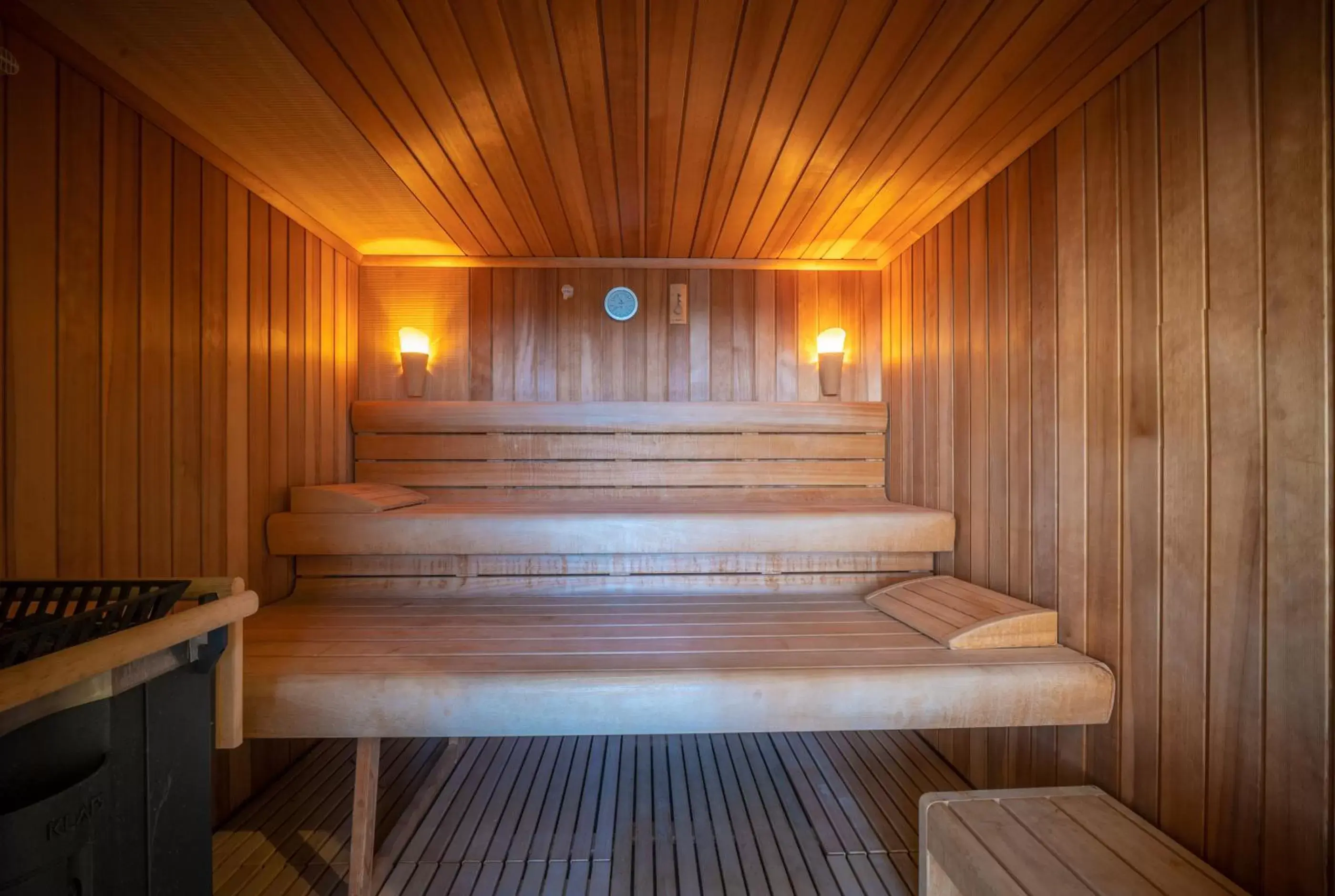 Sauna in Woodhouse Mountain Lodge