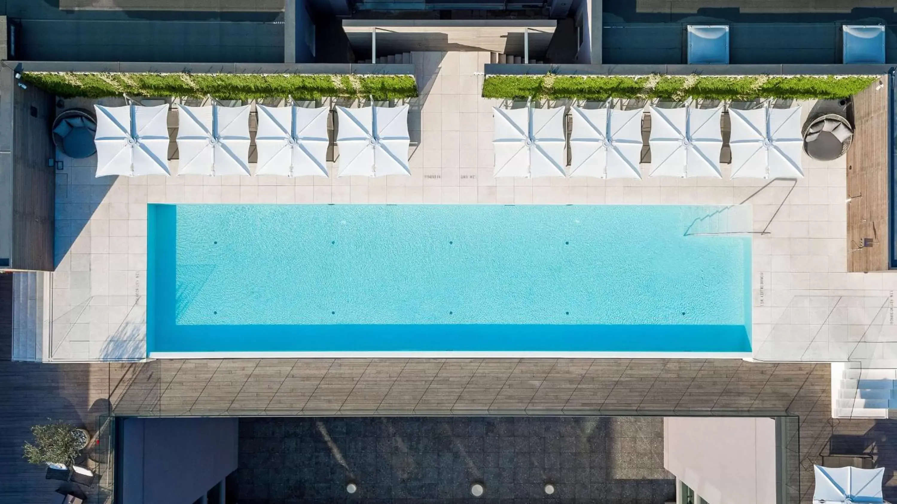 Patio, Pool View in Hilton Lake Como