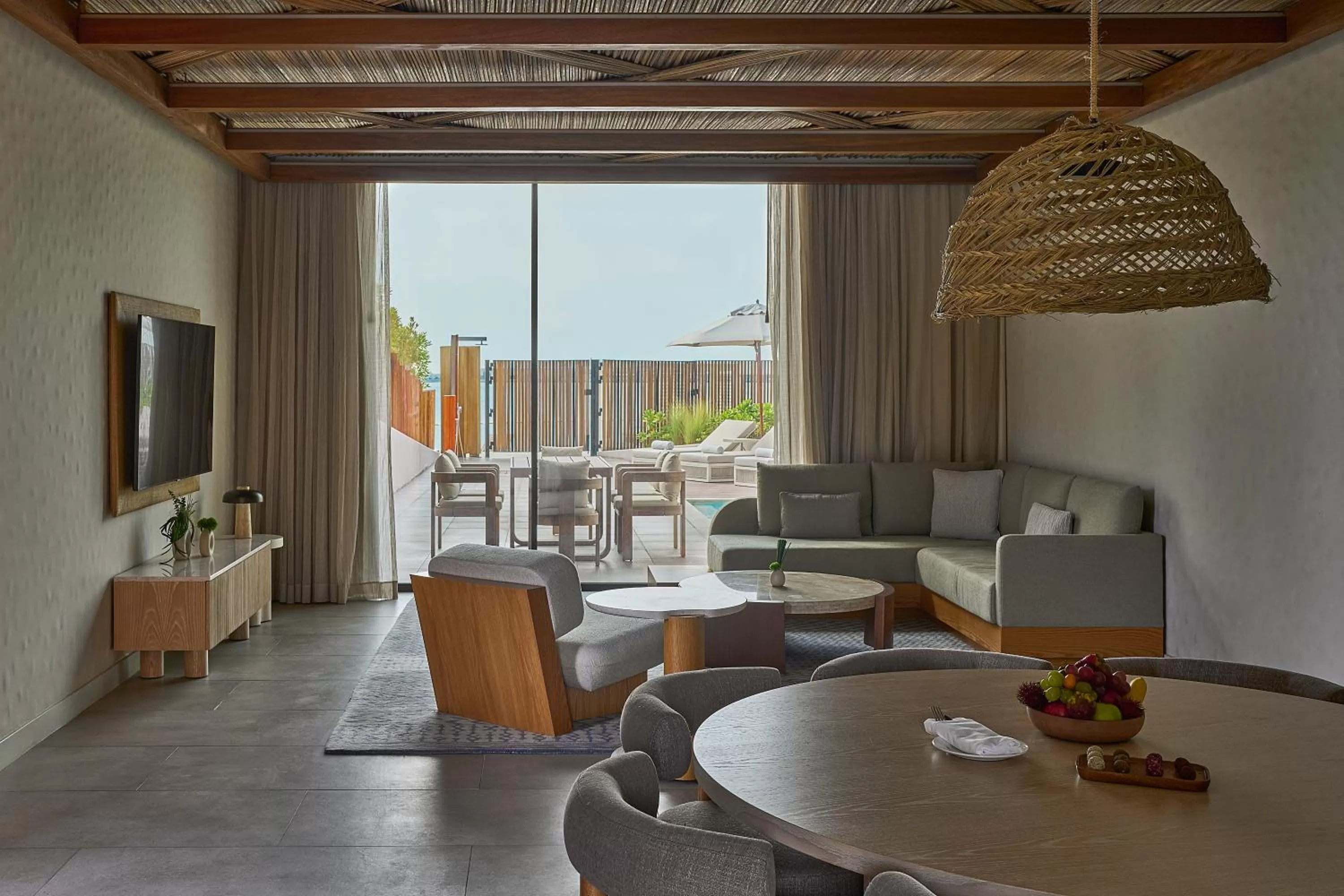 ERTH Abu Dhabi Hotel