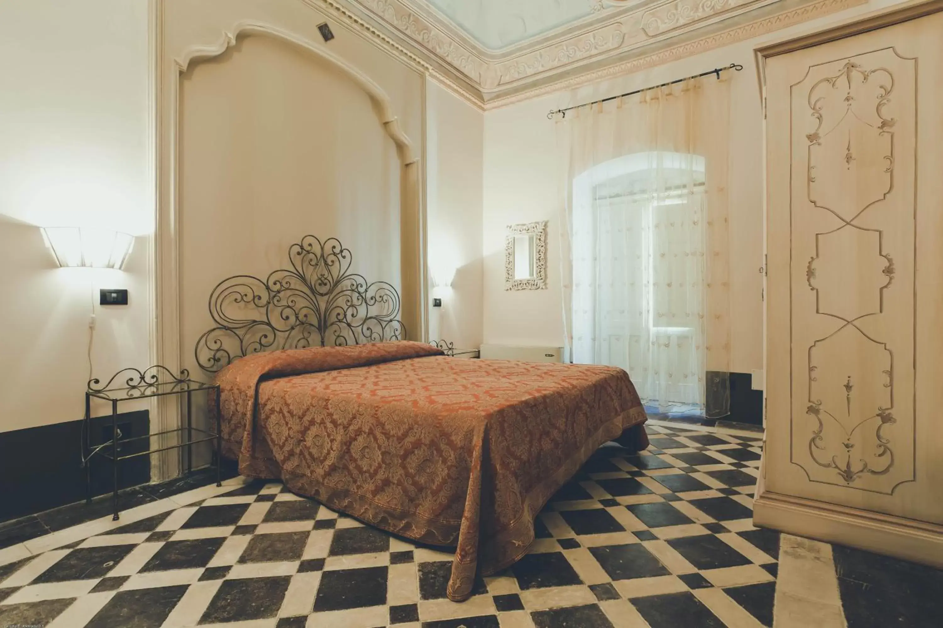 Bed in Palazzo Gambuzza