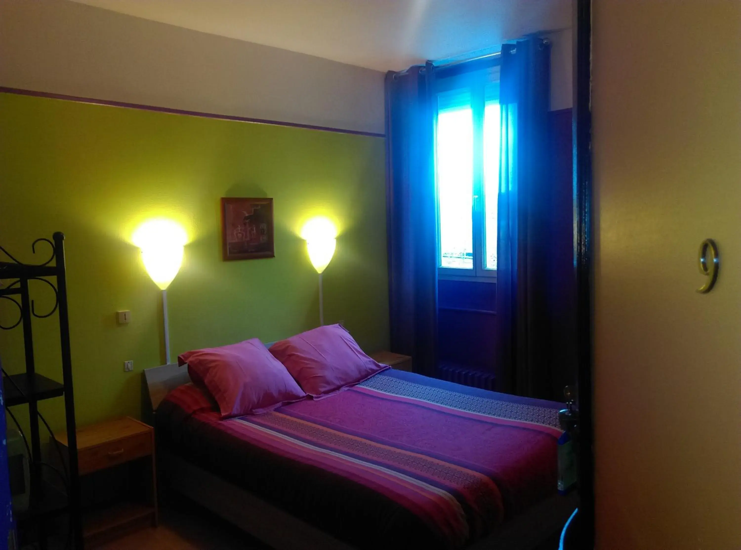 Bedroom, Bed in Hotel le Rallye