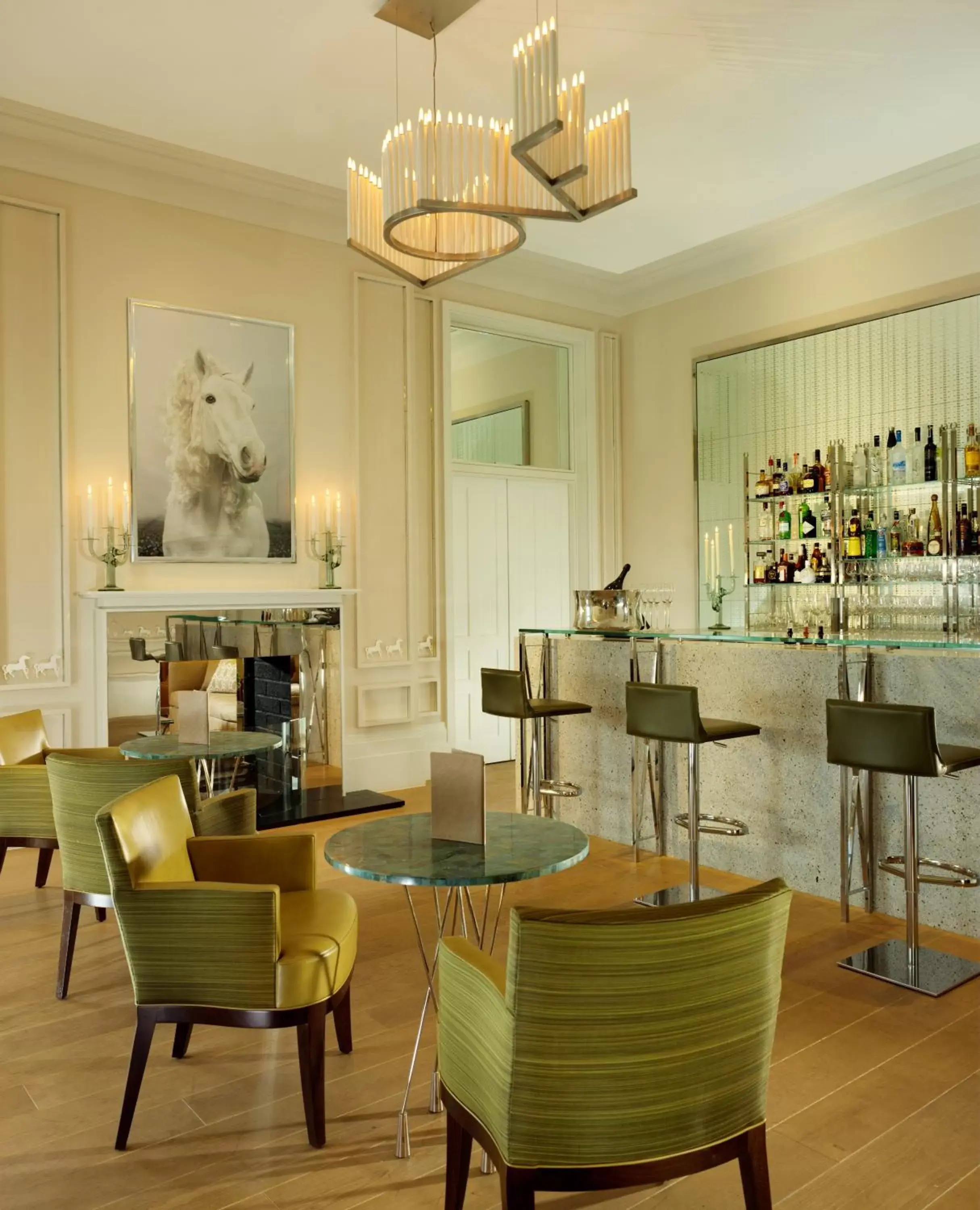 Lounge or bar, Lounge/Bar in Coworth Park - Dorchester Collection