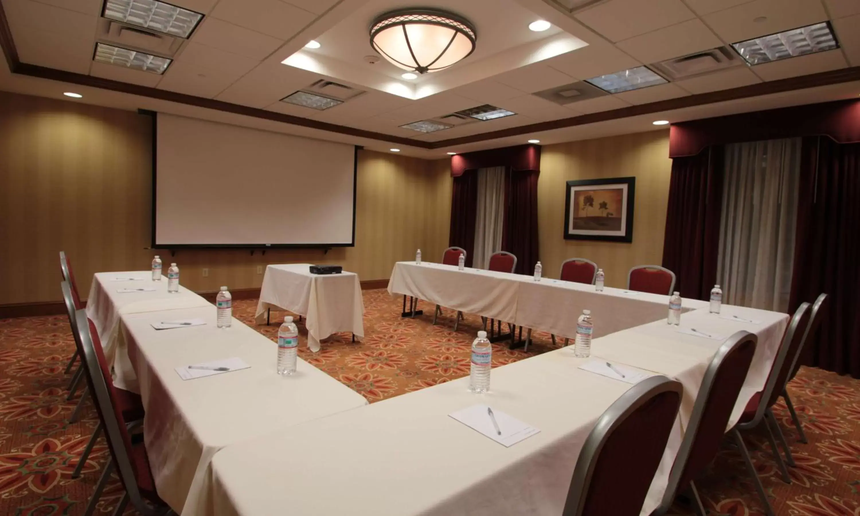 Meeting/conference room in Hampton Inn Hampton-Newport News