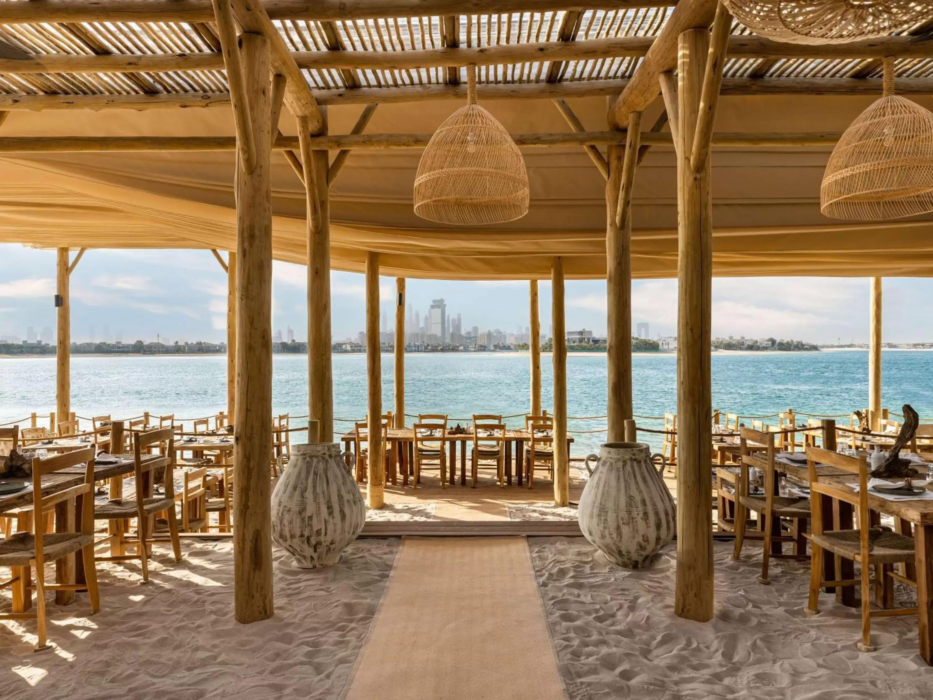 Restaurant/places to eat in Sofitel Dubai The Palm Resort & Spa