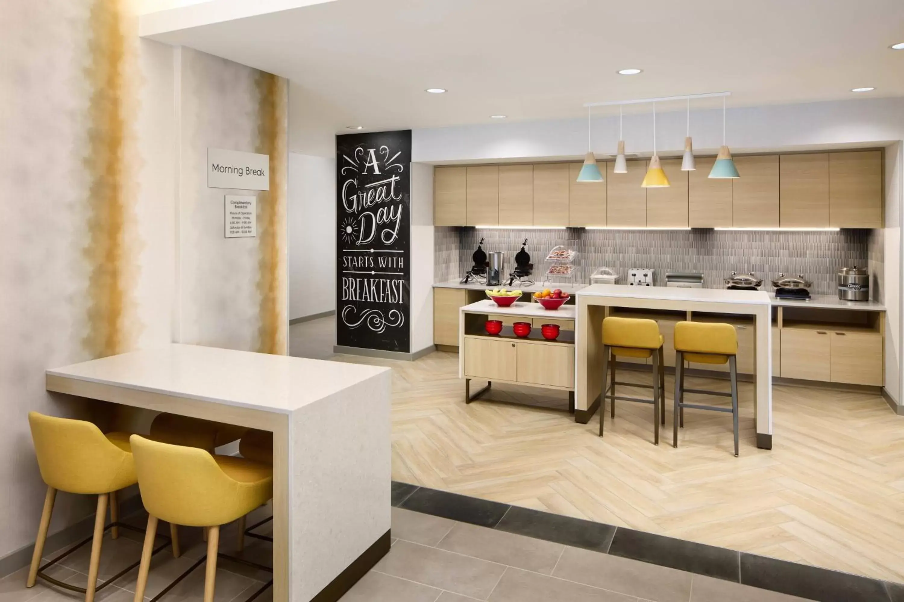 Breakfast, Kitchen/Kitchenette in TownePlace Suites by Marriott Plant City