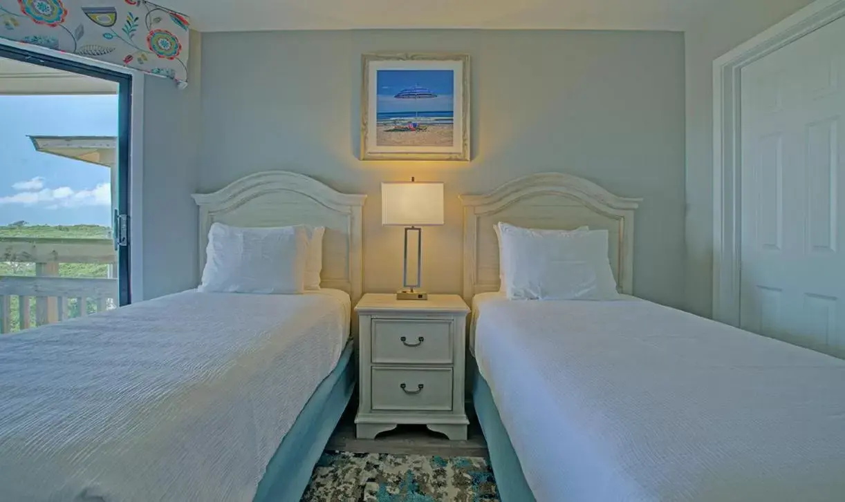 Bedroom, Bed in Atlantic Beach Resort, a Ramada by Wyndham