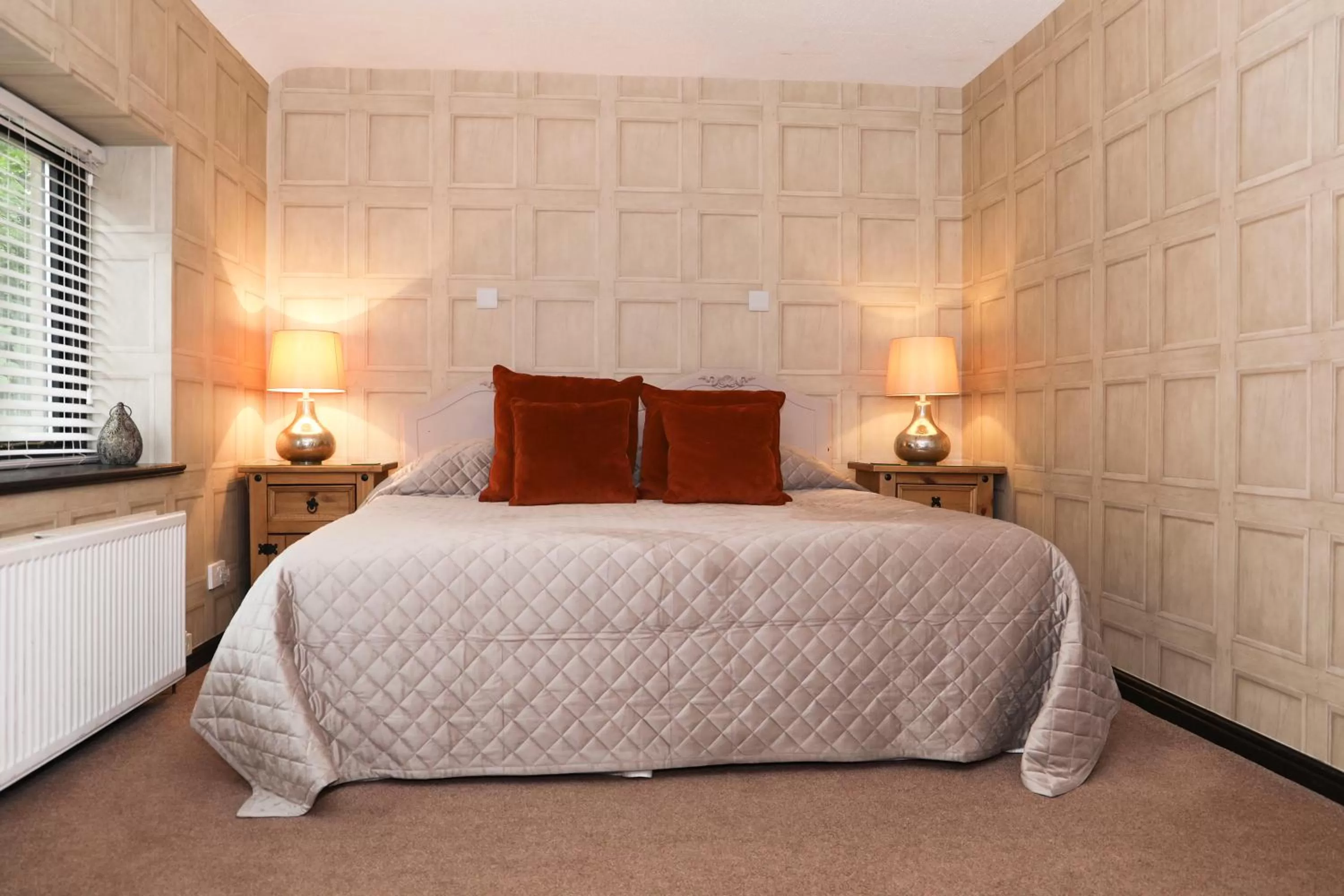 Bed in Rosehill House Hotel