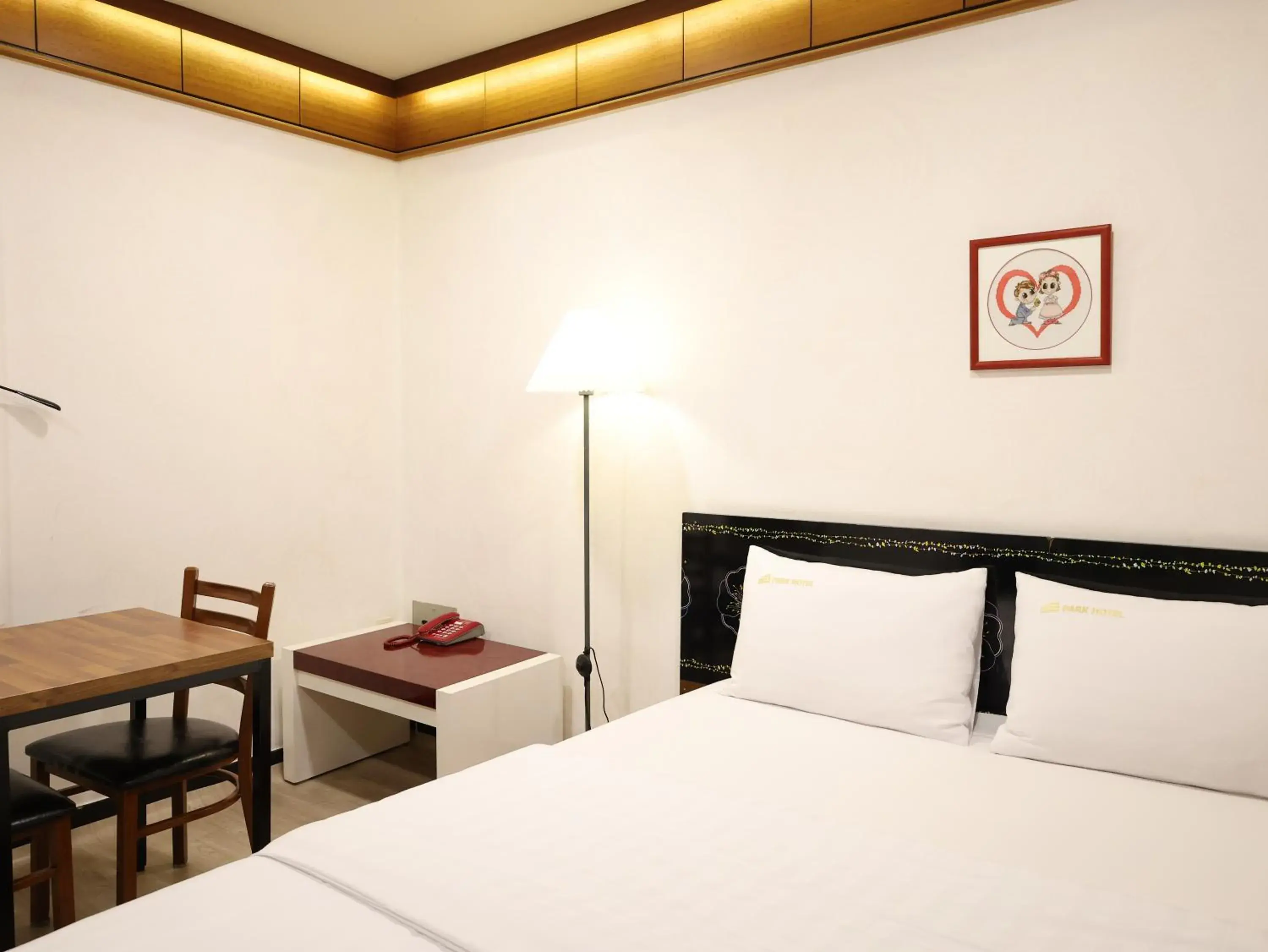 Photo of the whole room, Bed in Goodstay Andong Park Hotel