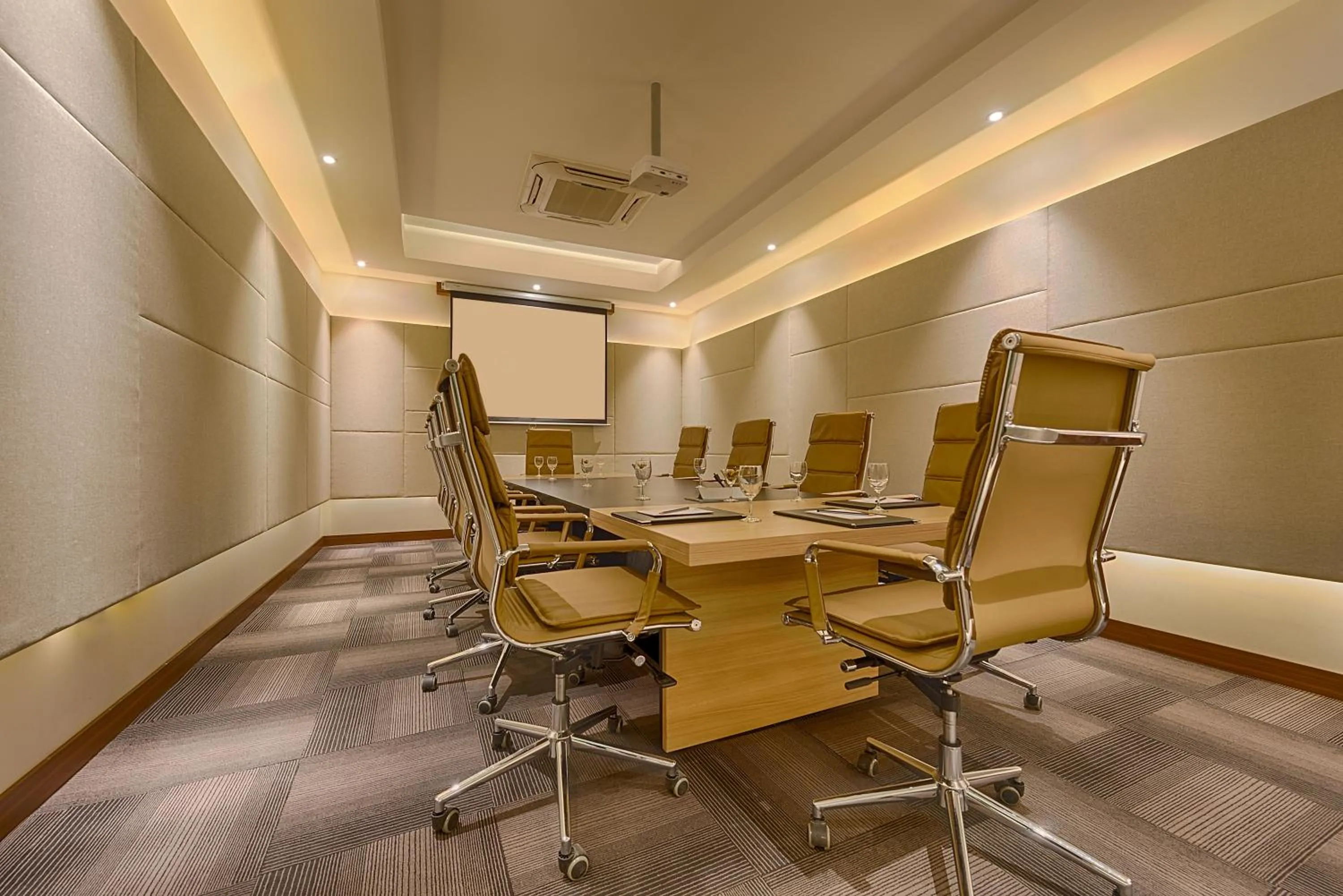 Banquet/Function facilities in Kiscol Grands Hotel