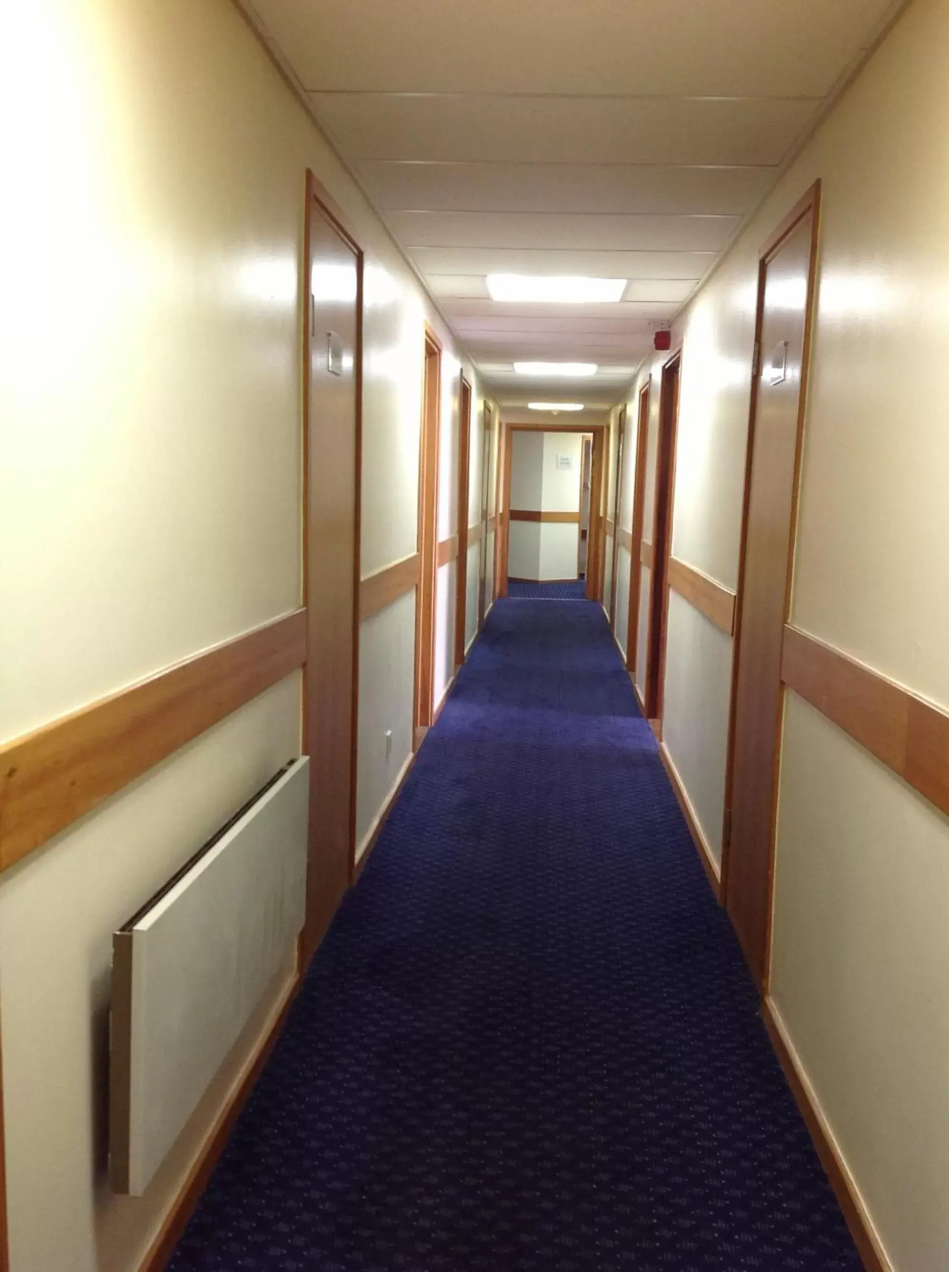 Area and facilities in Days Inn Magor
