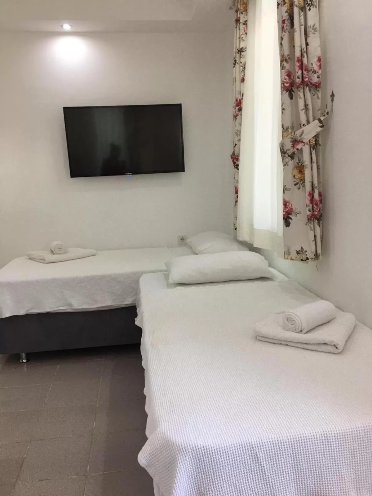 Bed in Sunset Apart Otel