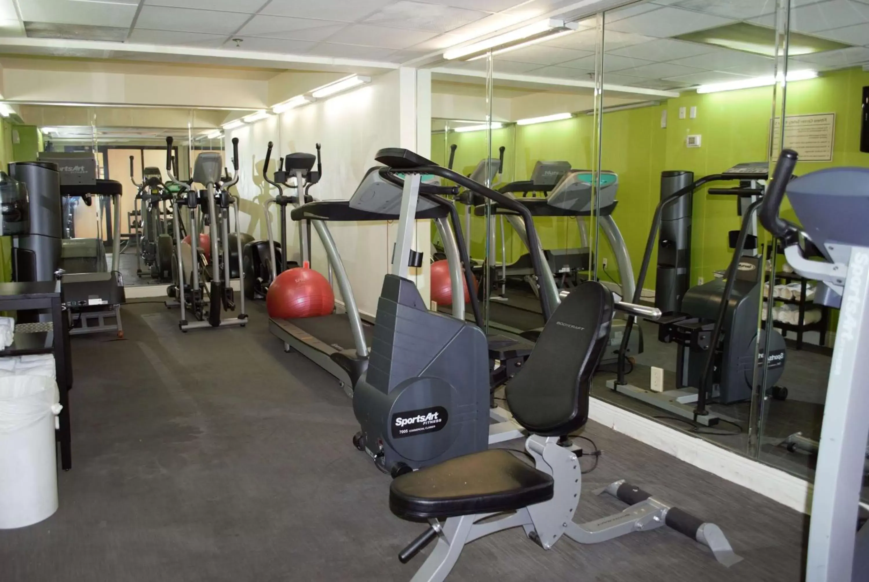 Activities, Fitness Center/Facilities in La Quinta Inn by Wyndham Austin Capitol / Downtown