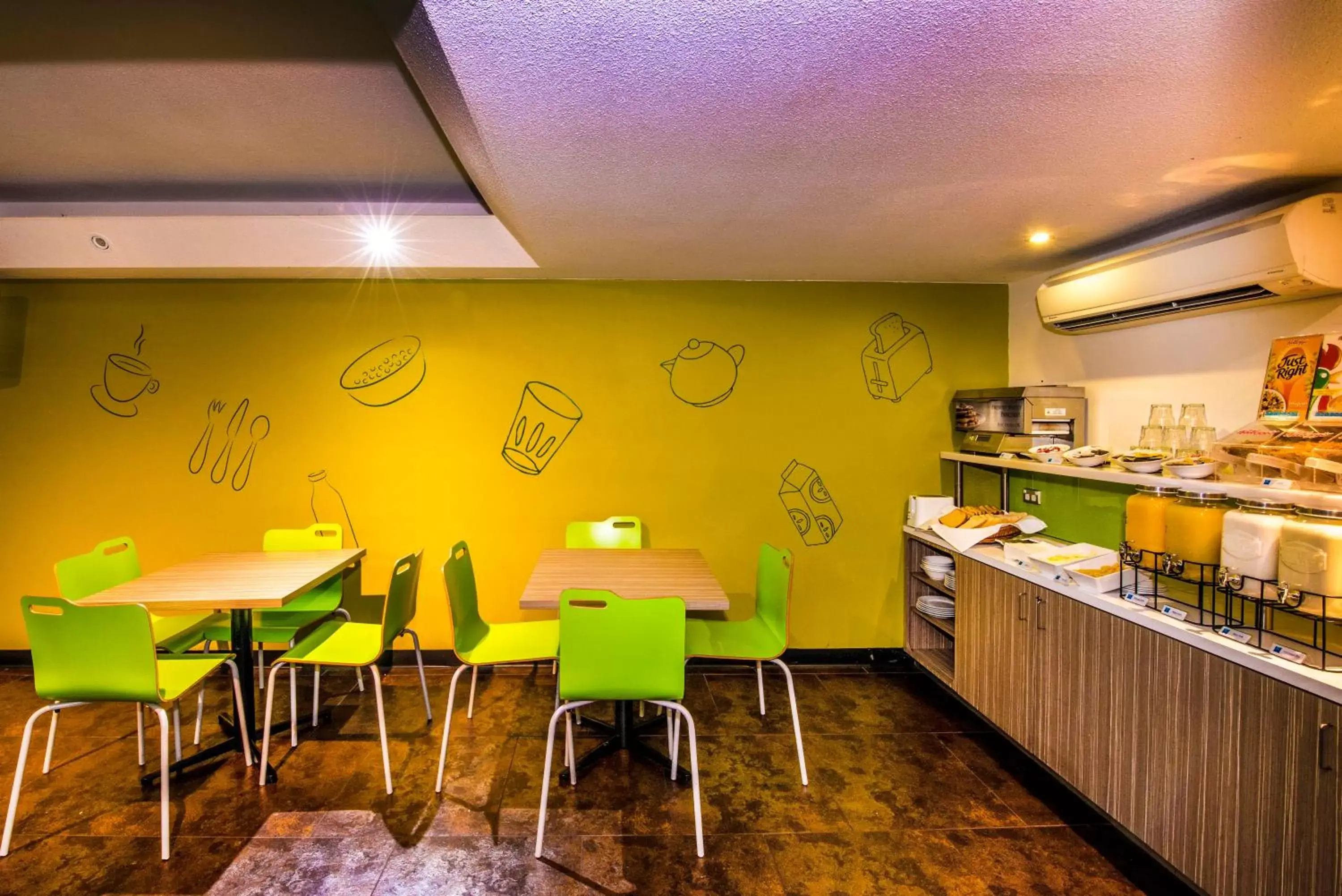 Restaurant/places to eat in ibis Budget Canberra Restaurant/places to eat in ibis Budget Canberra