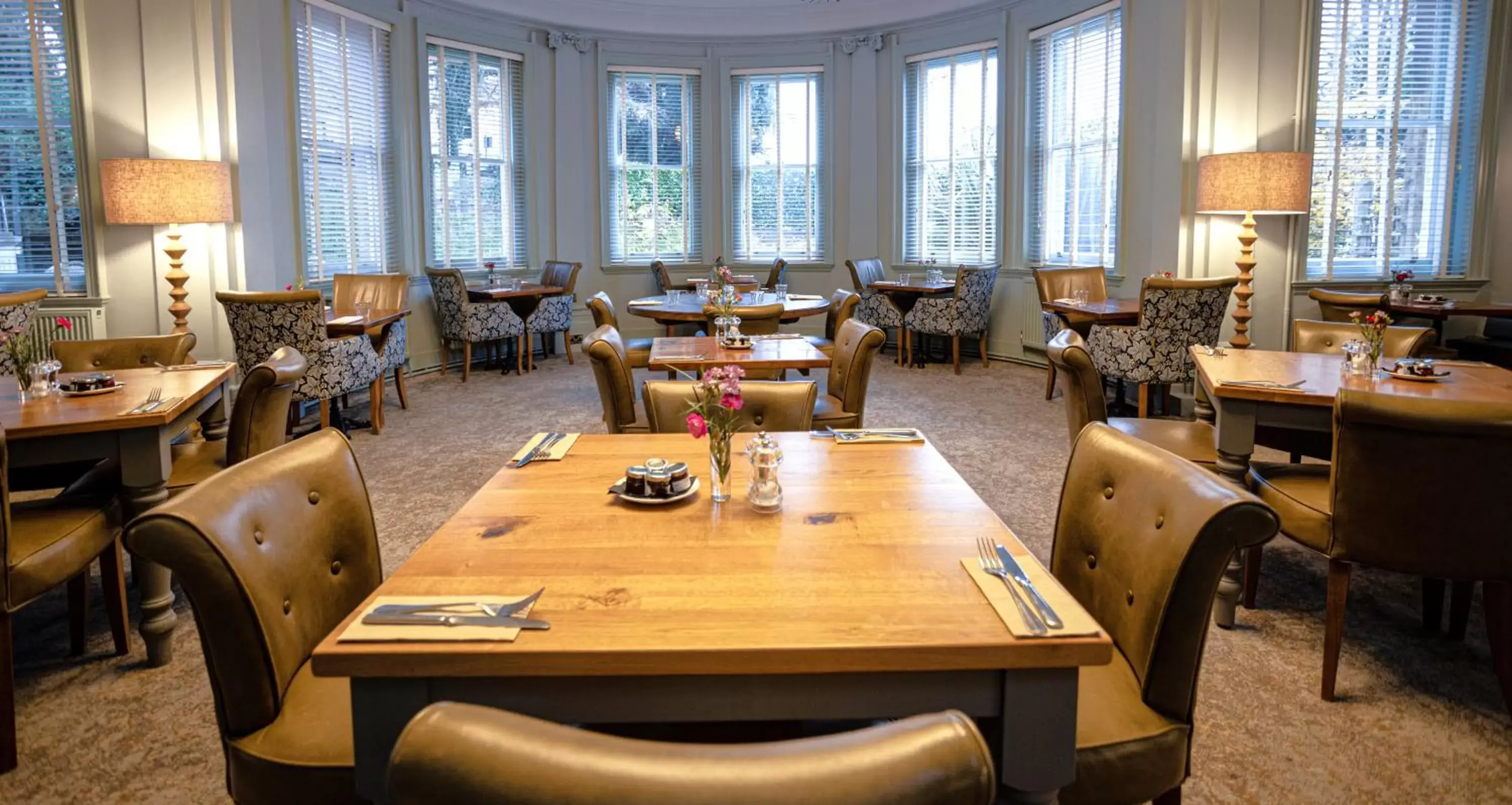 Restaurant/Places to Eat in Lansdown Grove Hotel