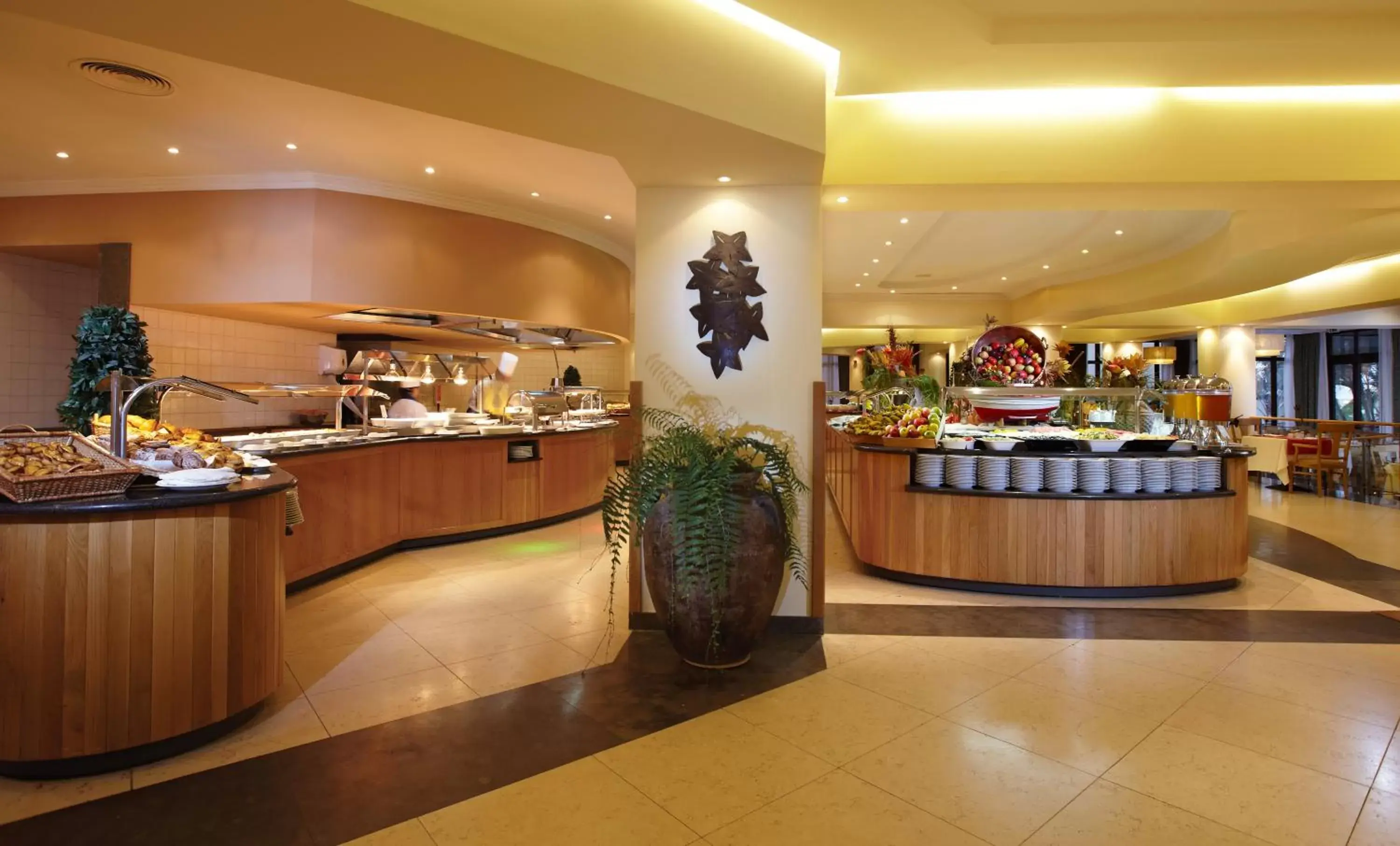 Restaurant/Places to Eat in Hotel Porto Mare - PortoBay