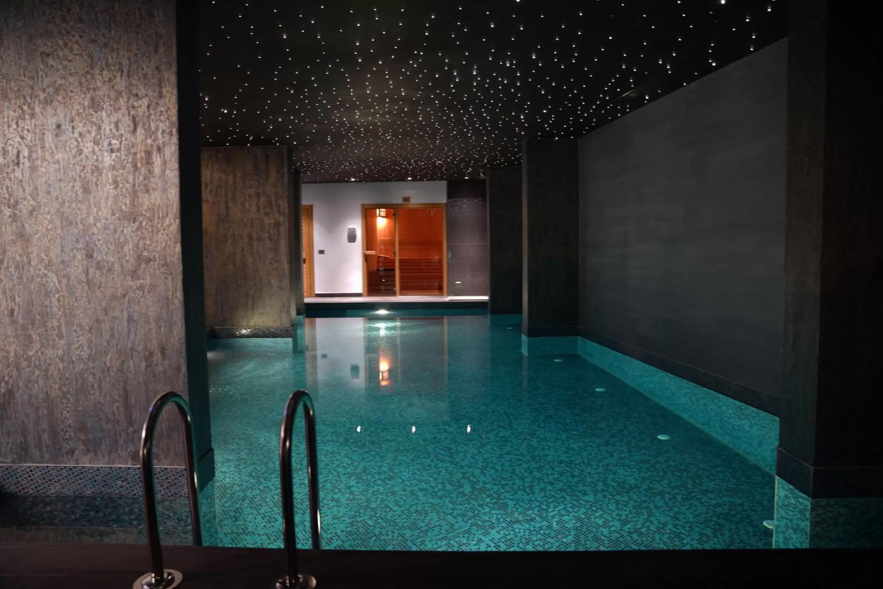 Swimming Pool in Galata's Hotel