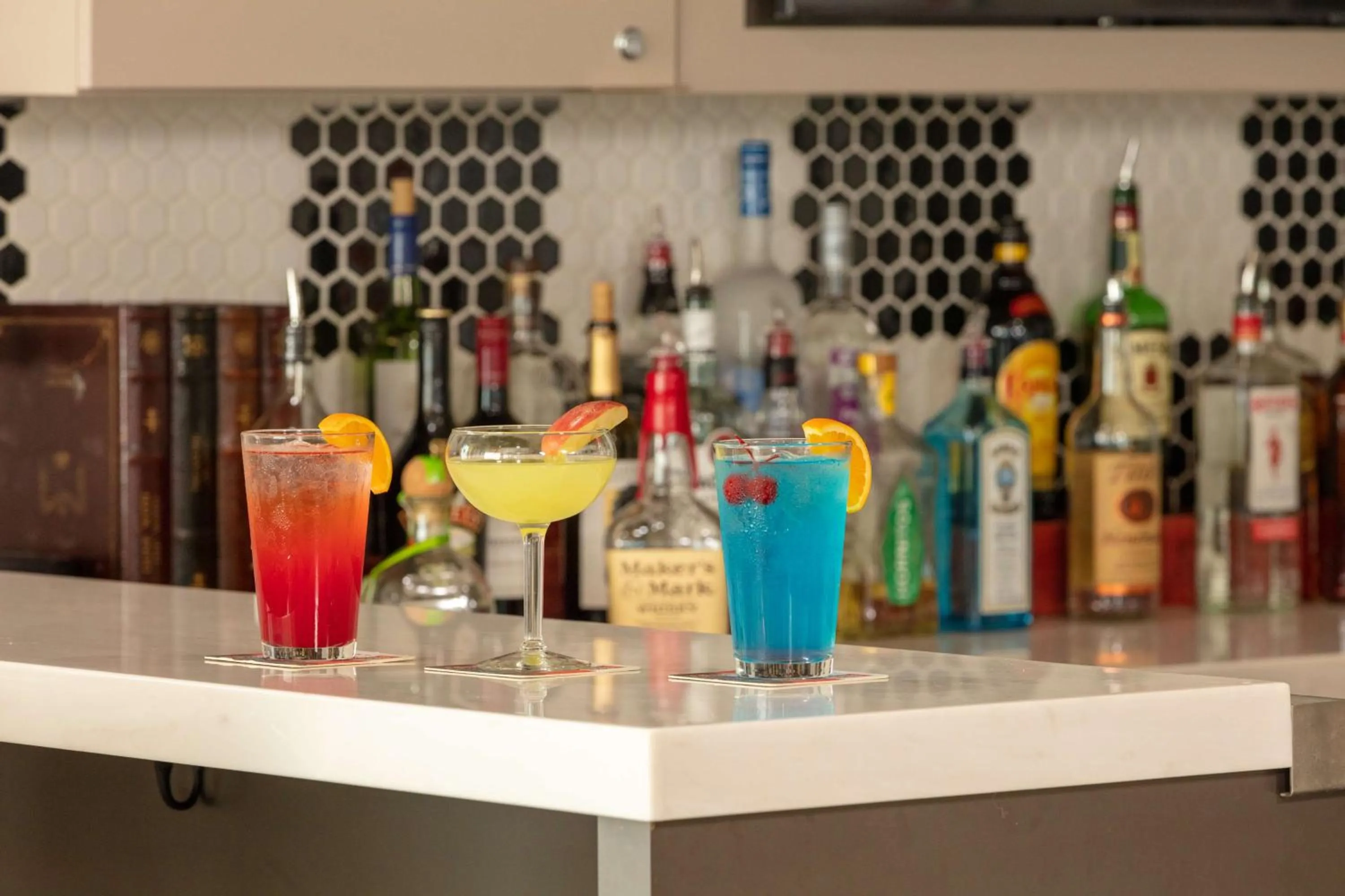 Lounge or bar in Hilton Garden Inn Daytona Beach Airport