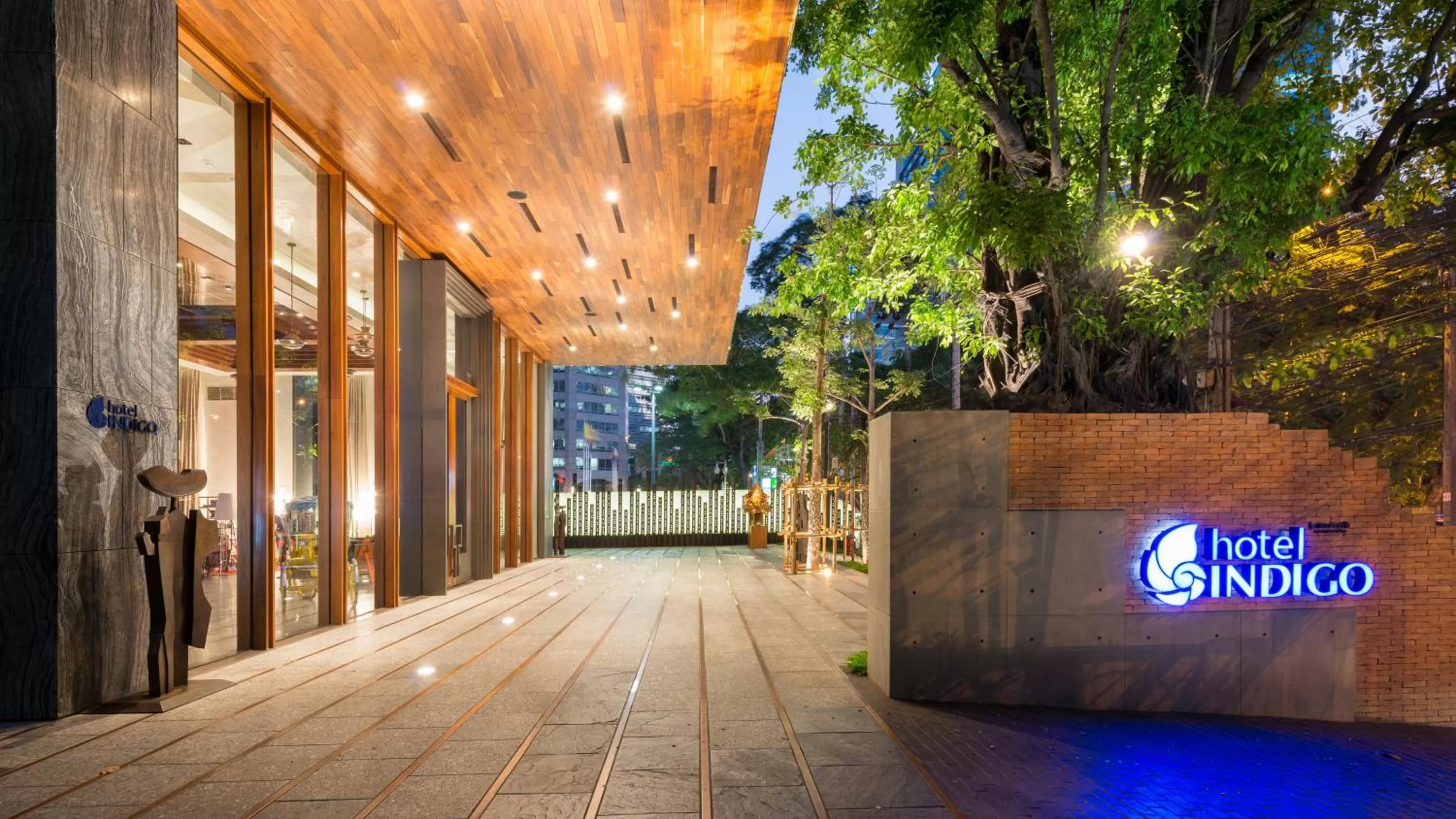 Property building in Hotel Indigo Bangkok Wireless Road by IHG