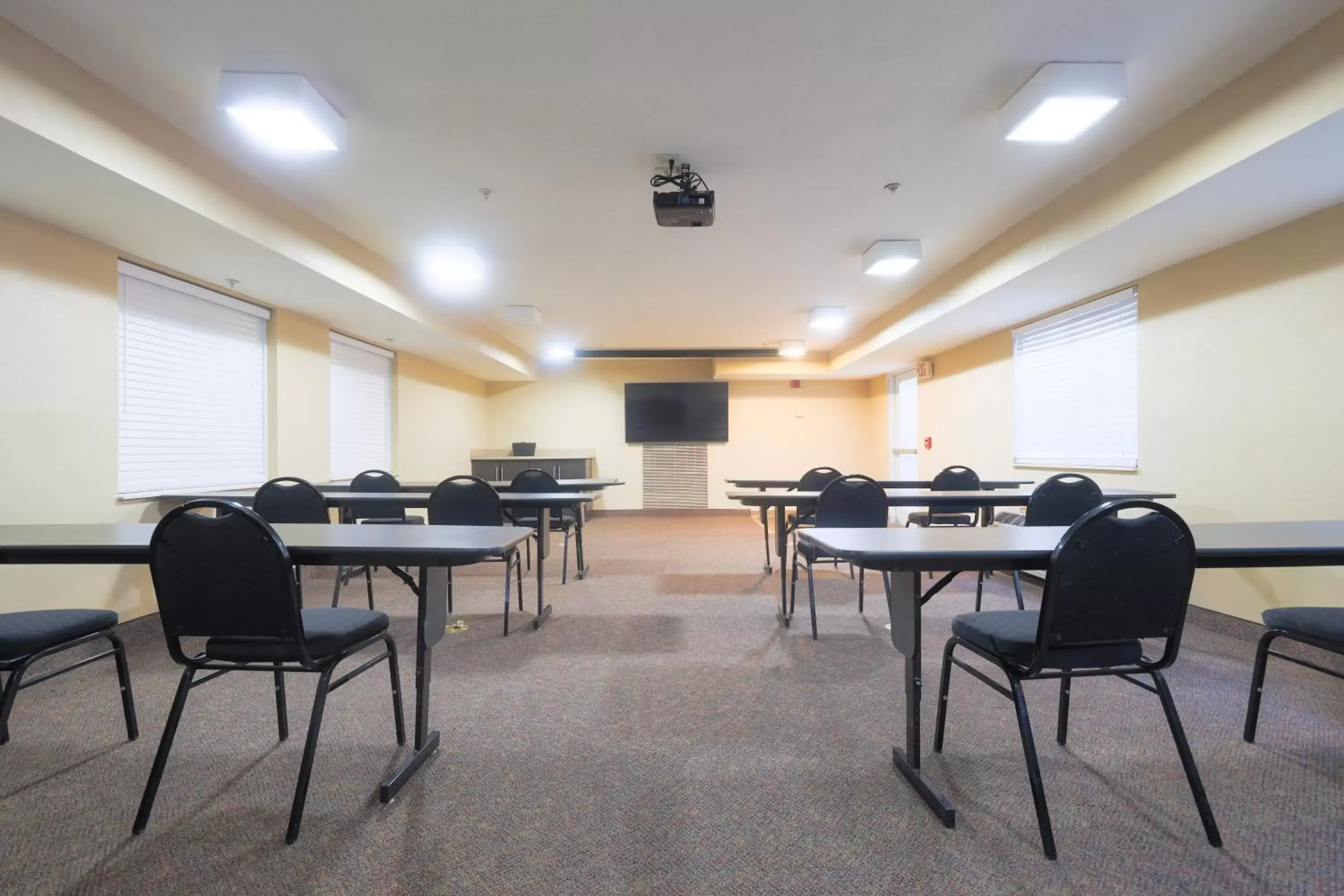 Meeting/conference room in Admiral Suites - Annapolis