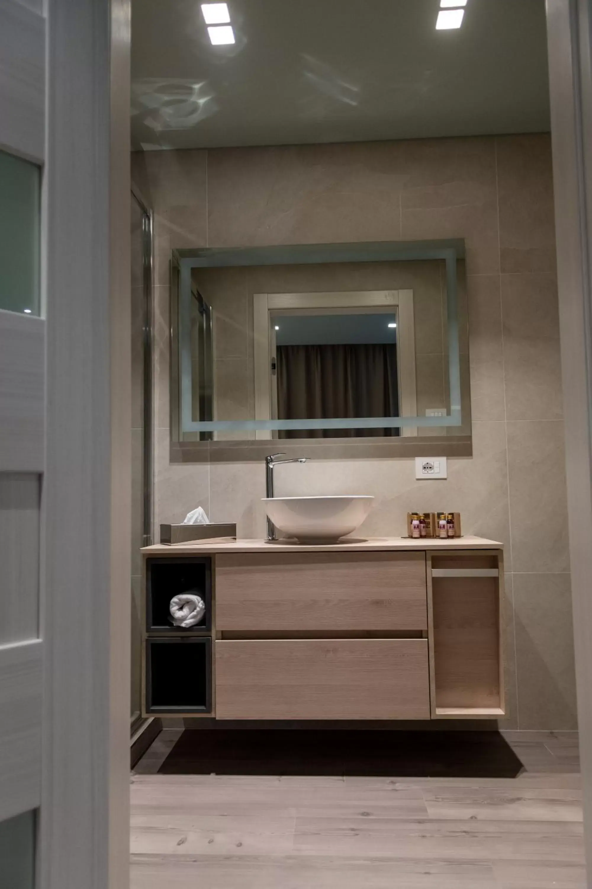 Bathroom in DiVino Rooms Deluxe