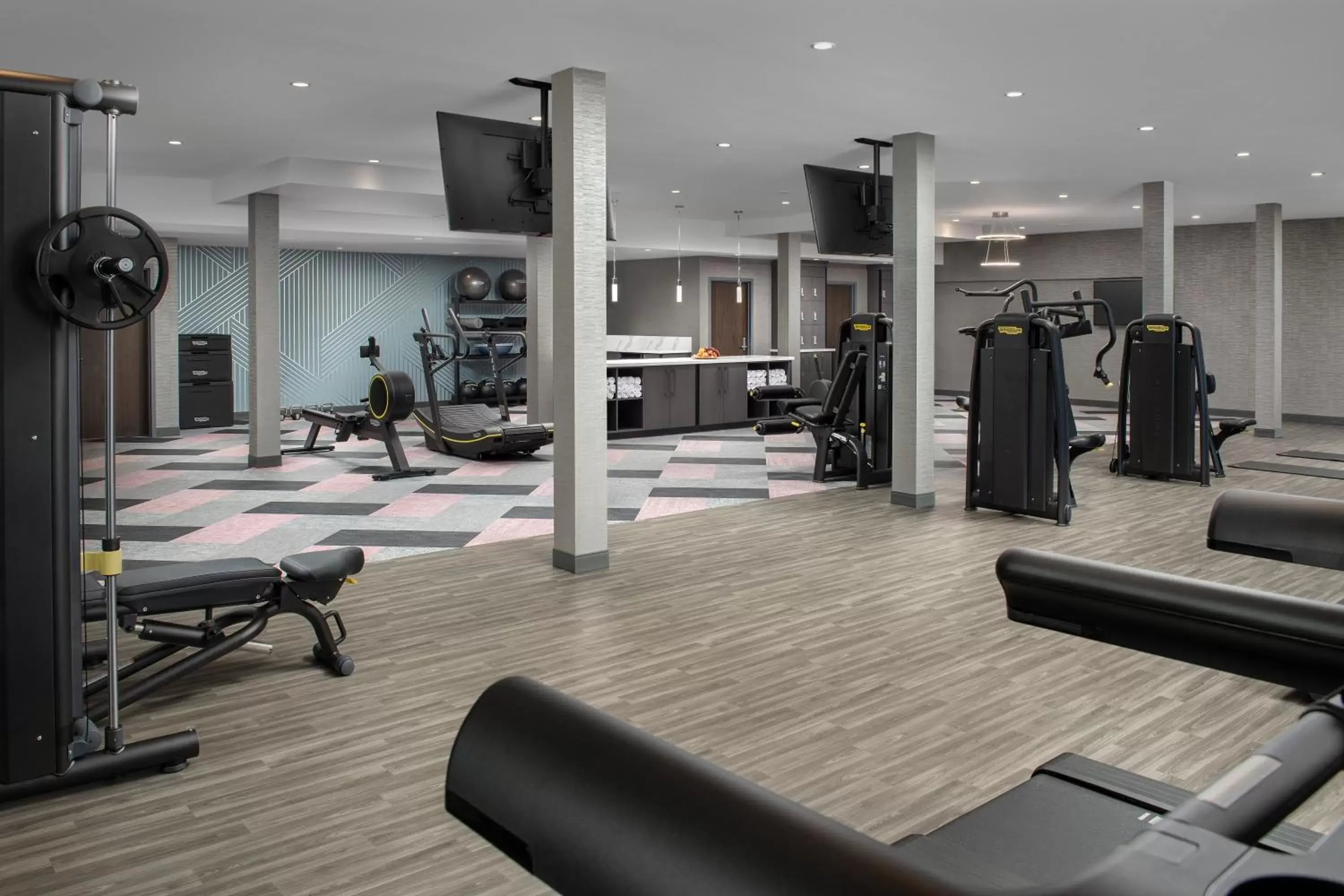 Fitness centre/facilities, Fitness Center/Facilities in Silver Cloud Hotel Tacoma at Point Ruston Waterfront
