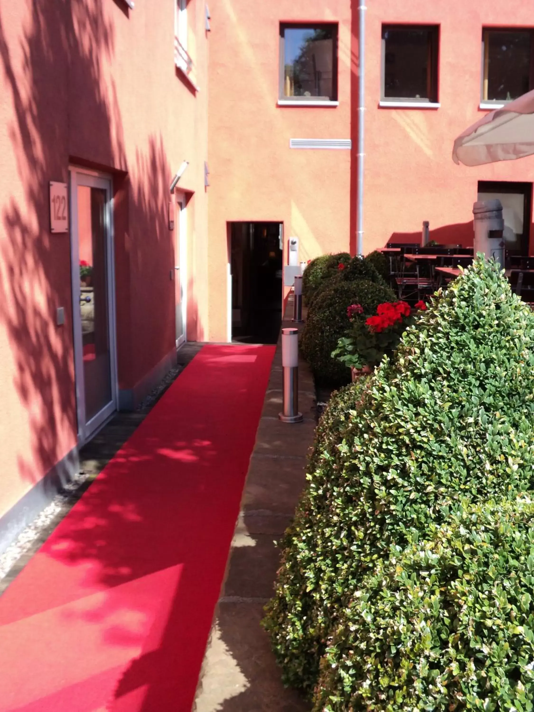 Facade/entrance in Hotel Amadeus Facade/entrance in Hotel Amadeus