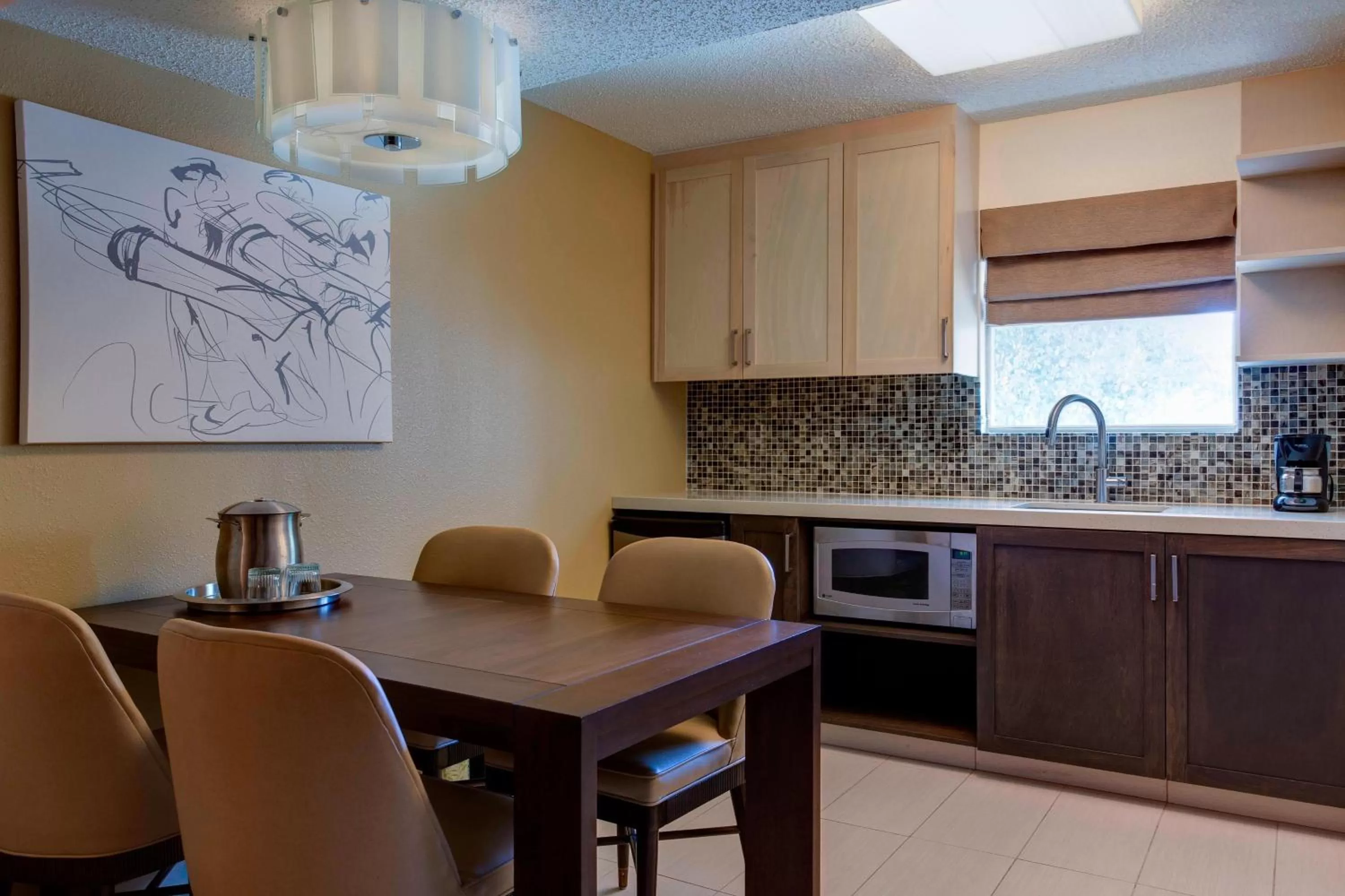 Kitchen or kitchenette in Sawgrass Marriott Golf Resort & Spa