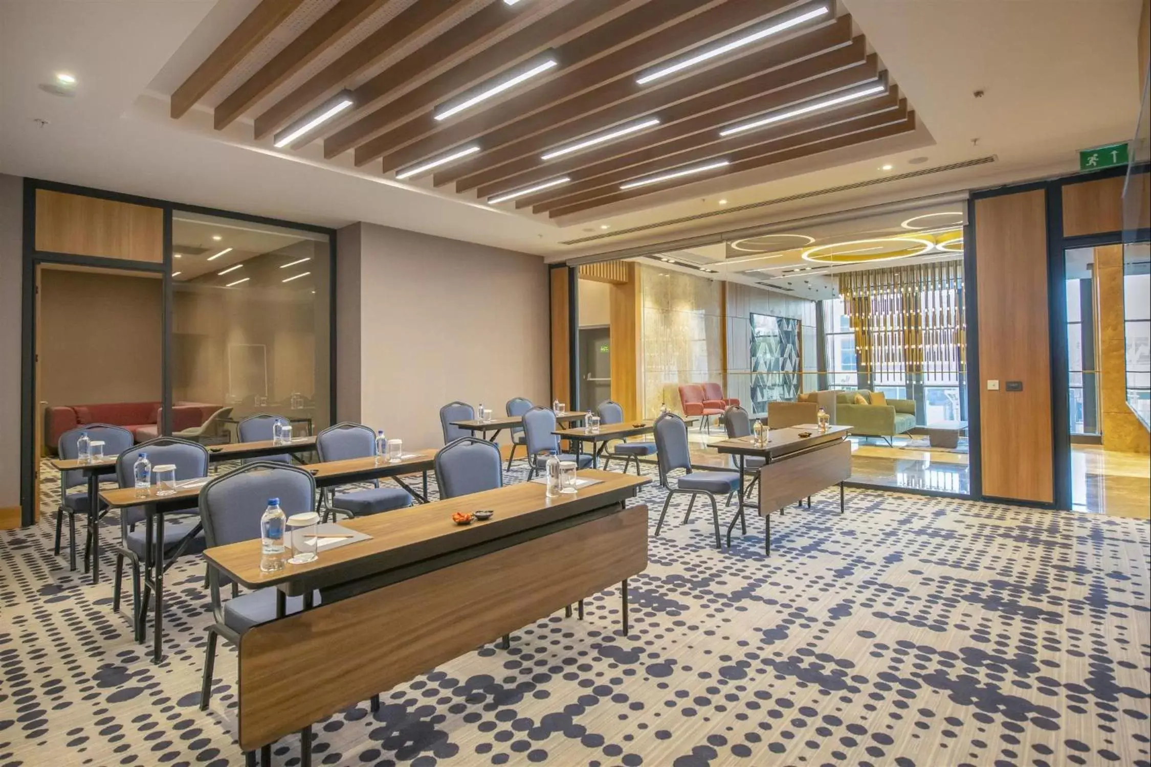 Meeting/conference room in Crowne Plaza Ankara, an IHG Hotel