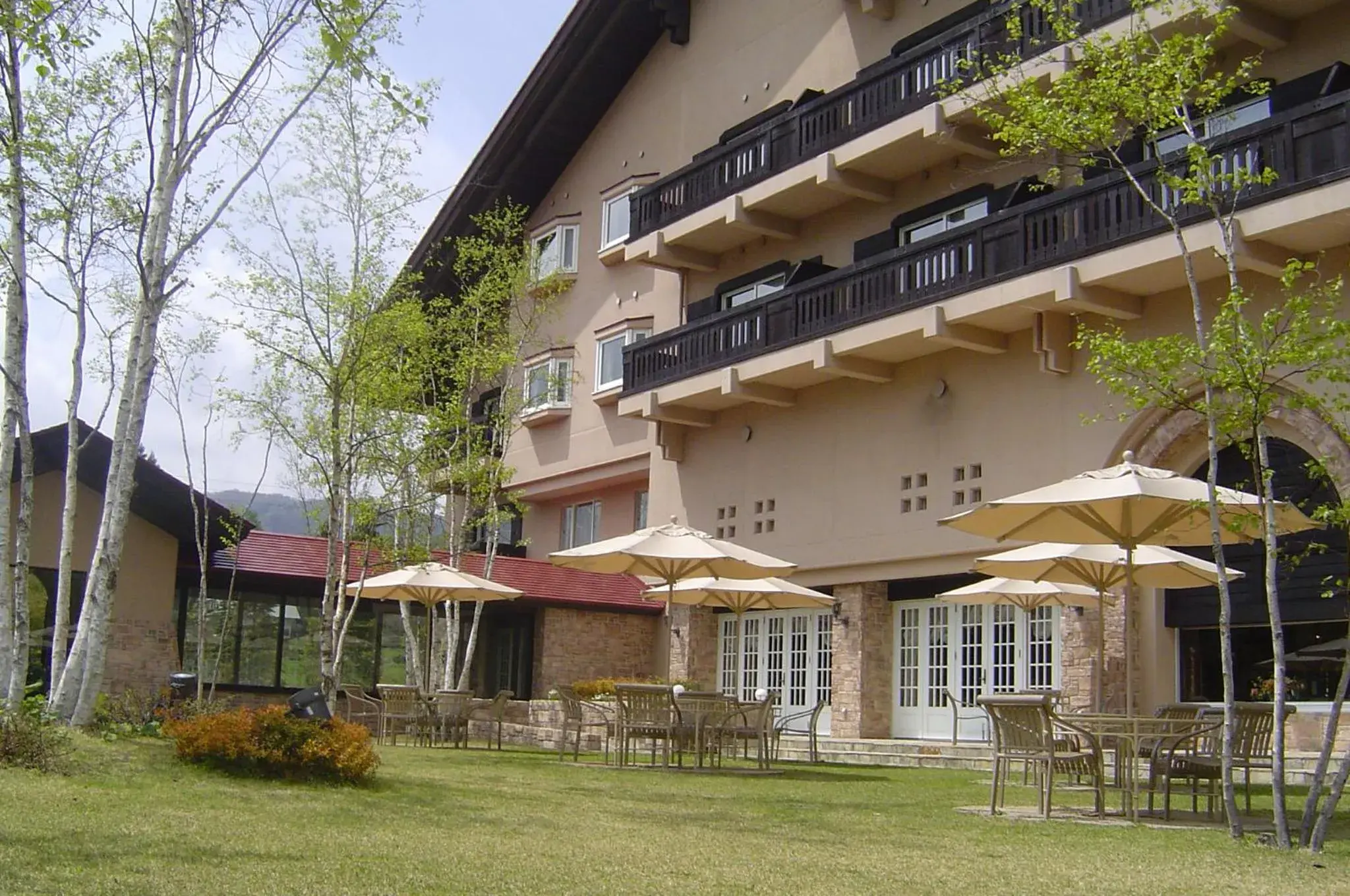 Property building in Sun Members Hirugano Property building in Sun Members Hirugano