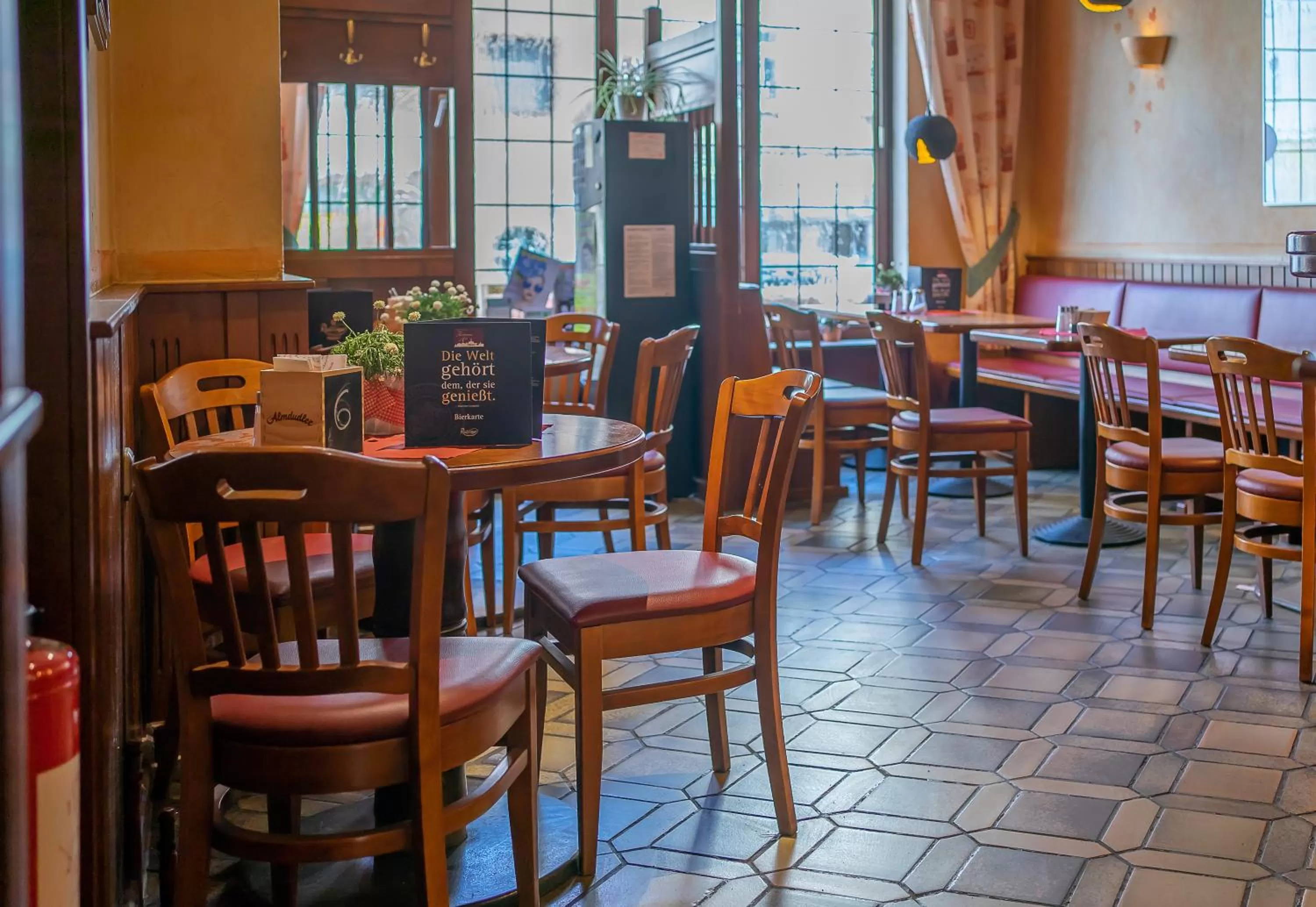 Restaurant/places to eat in Zwehrener Hof