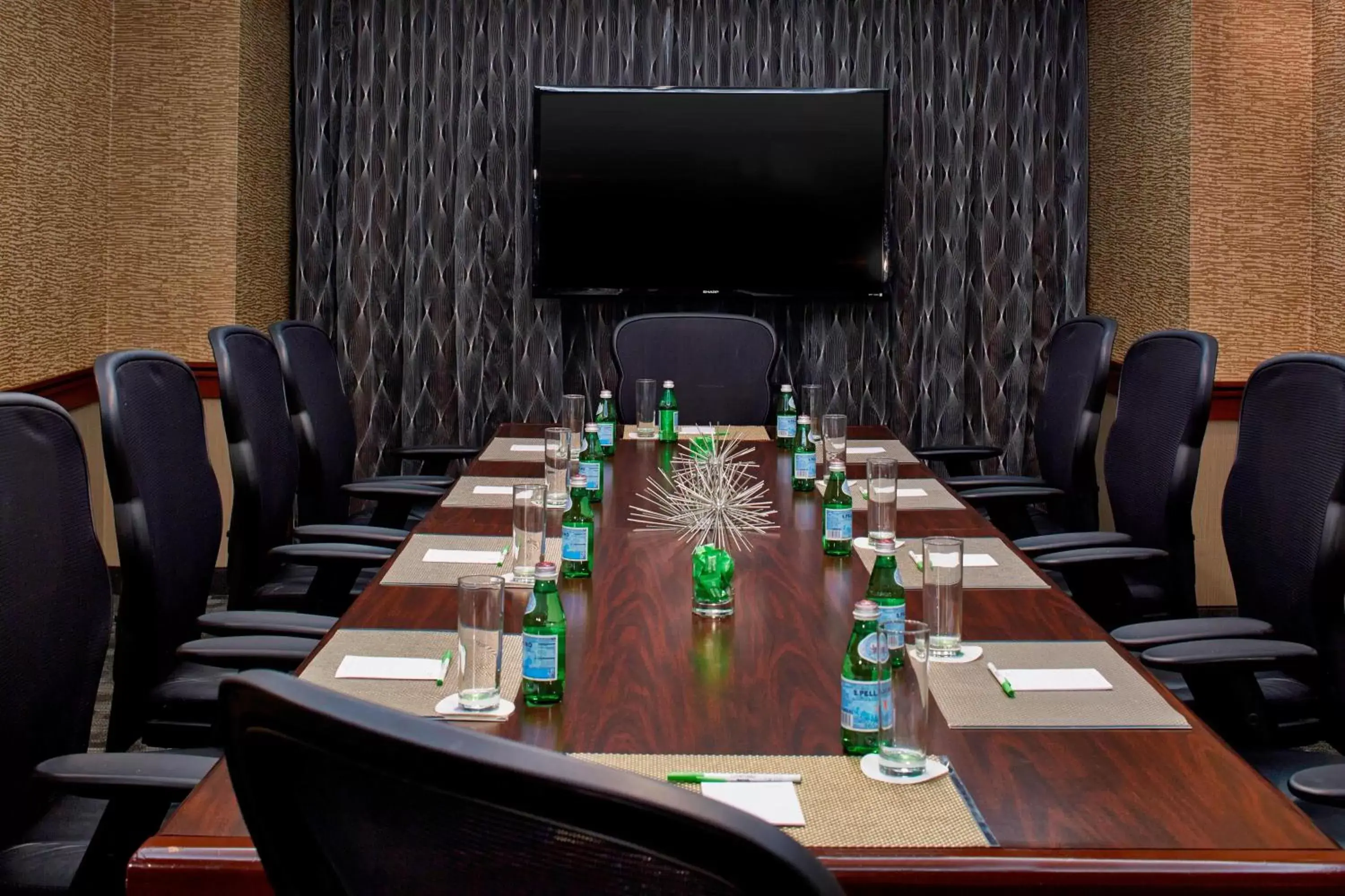 Meeting/conference room, Business Area/Conference Room in Courtyard by Marriott Bloomington Mall of America