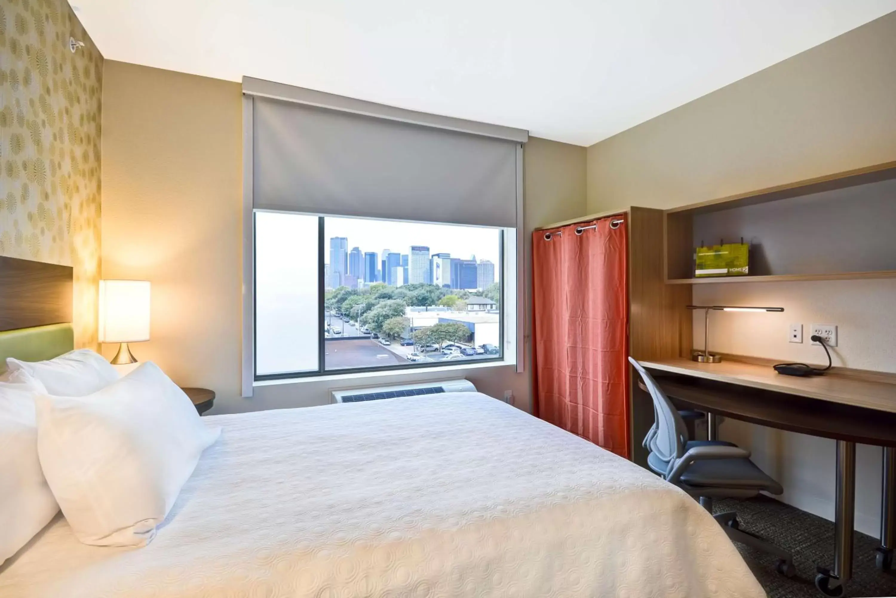 Bedroom in Home2 Suites by Hilton Dallas Downtown at Baylor Scott & White