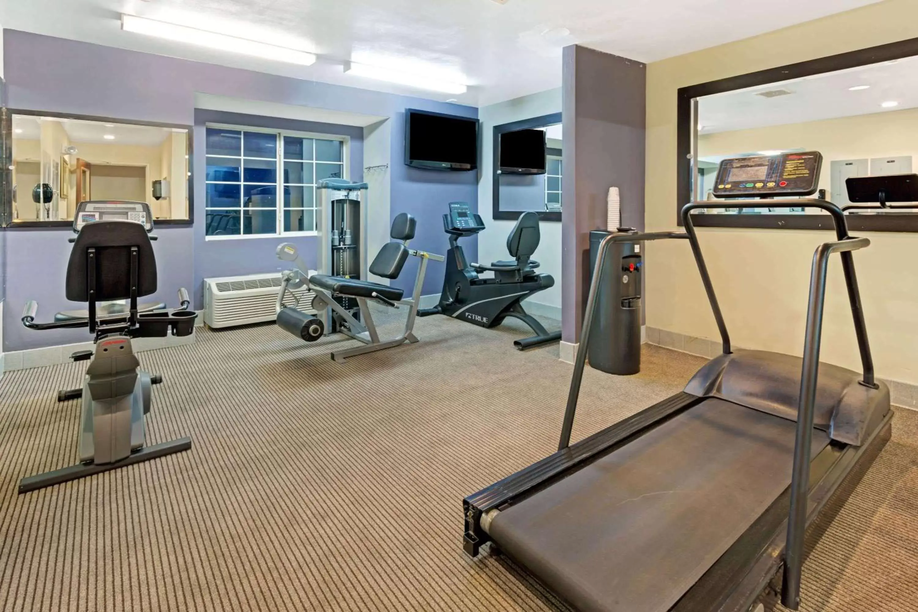 Fitness centre/facilities, Fitness Center/Facilities in Microtel Inn & Suites by Wyndham Denver Airport