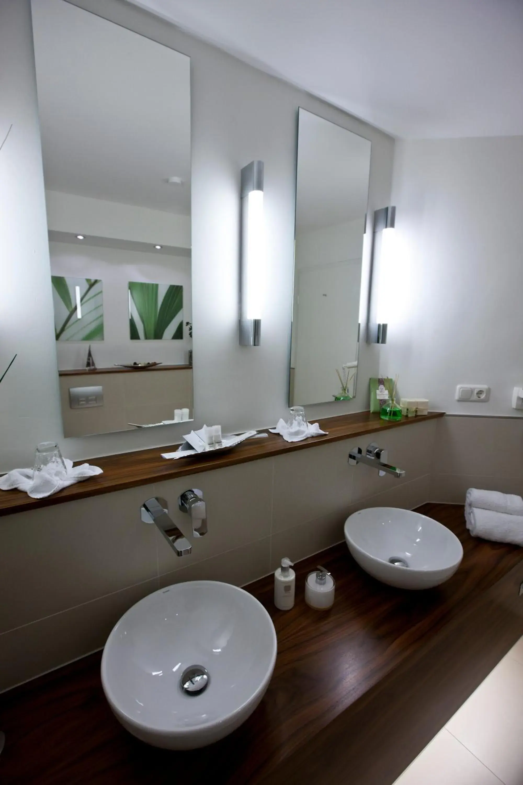 Bathroom in Hotel Rheinpark Rees Bathroom in Hotel Rheinpark Rees