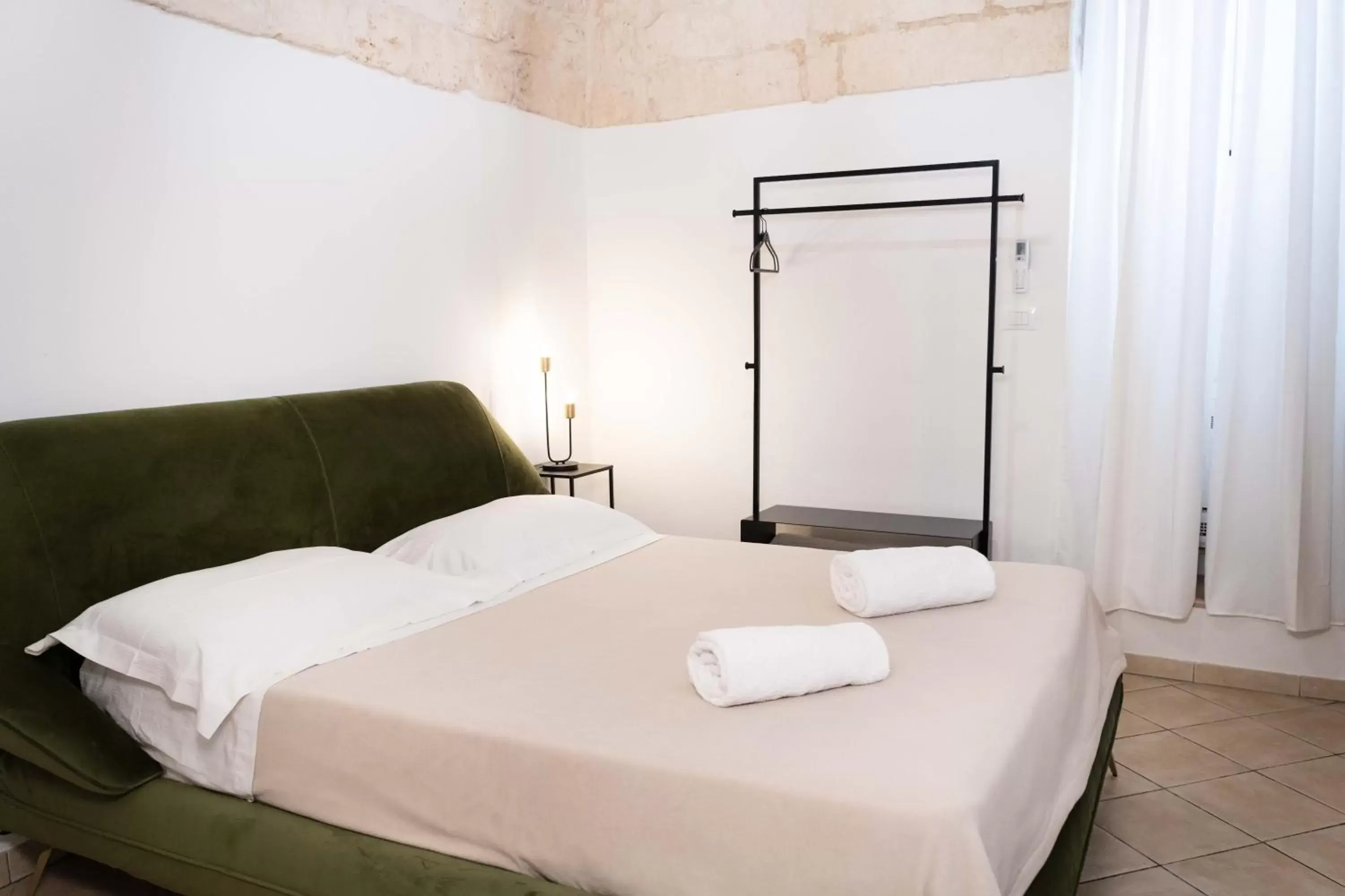 Bed in Dama Bianca Boutique Hotel Ostuni