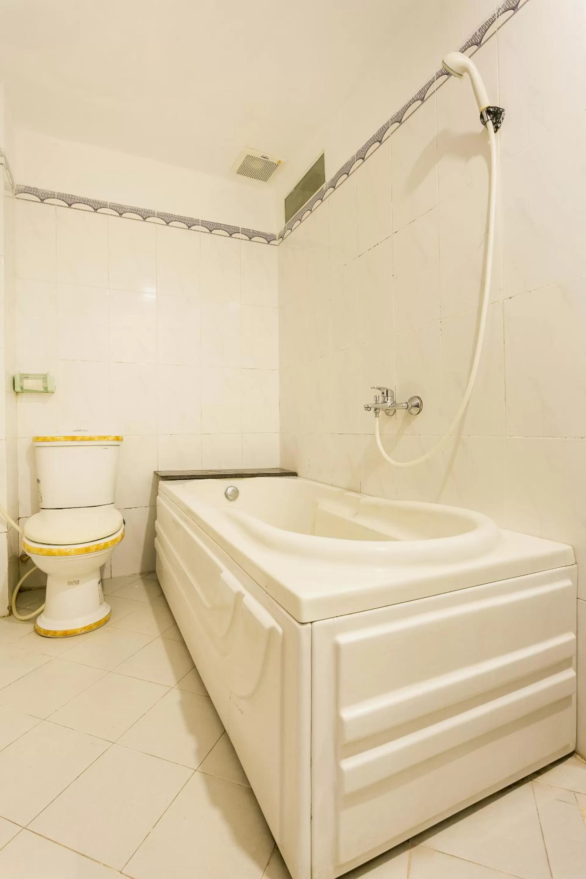 Toilet in Song Xanh Hotel near SECC - FV