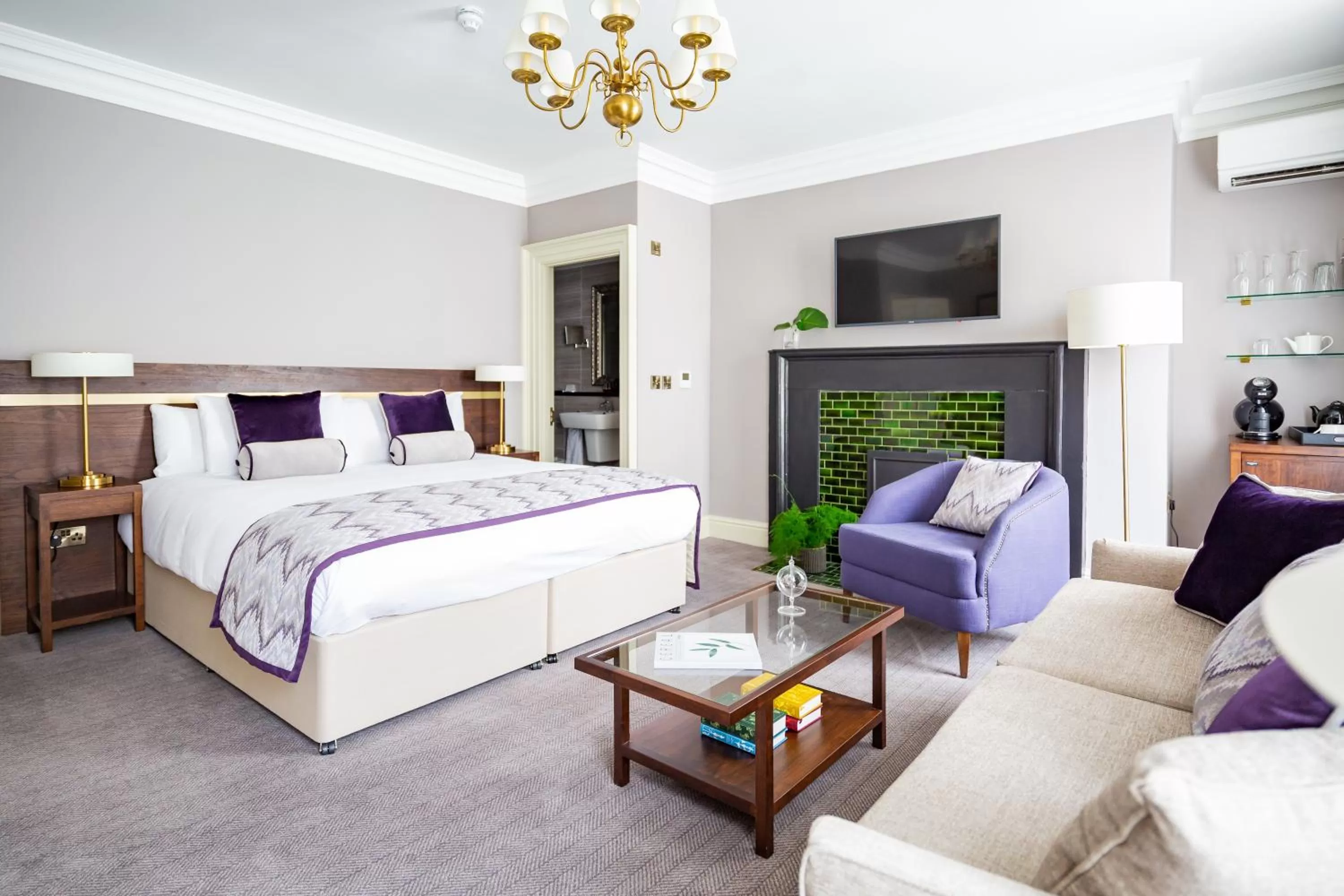 Bed in Trinity Townhouse Hotel