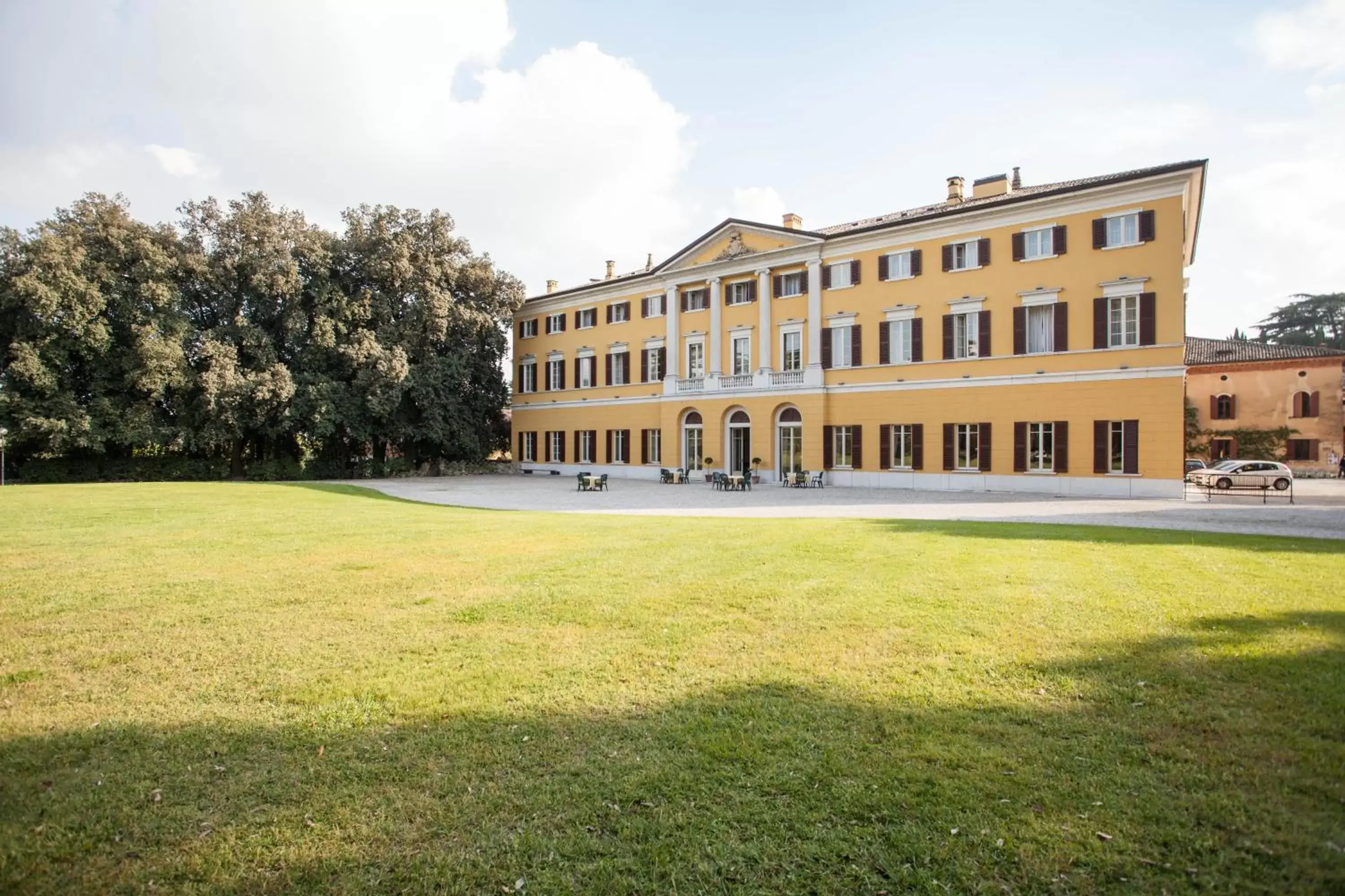 Property Building in Parco Termale di Villa Dei Cedri